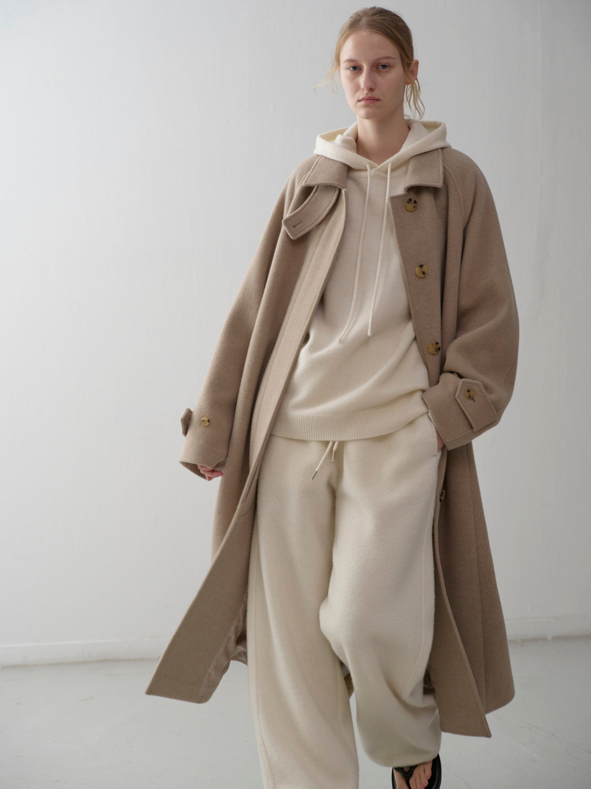 Cashmere Hooded Pullover_ivory