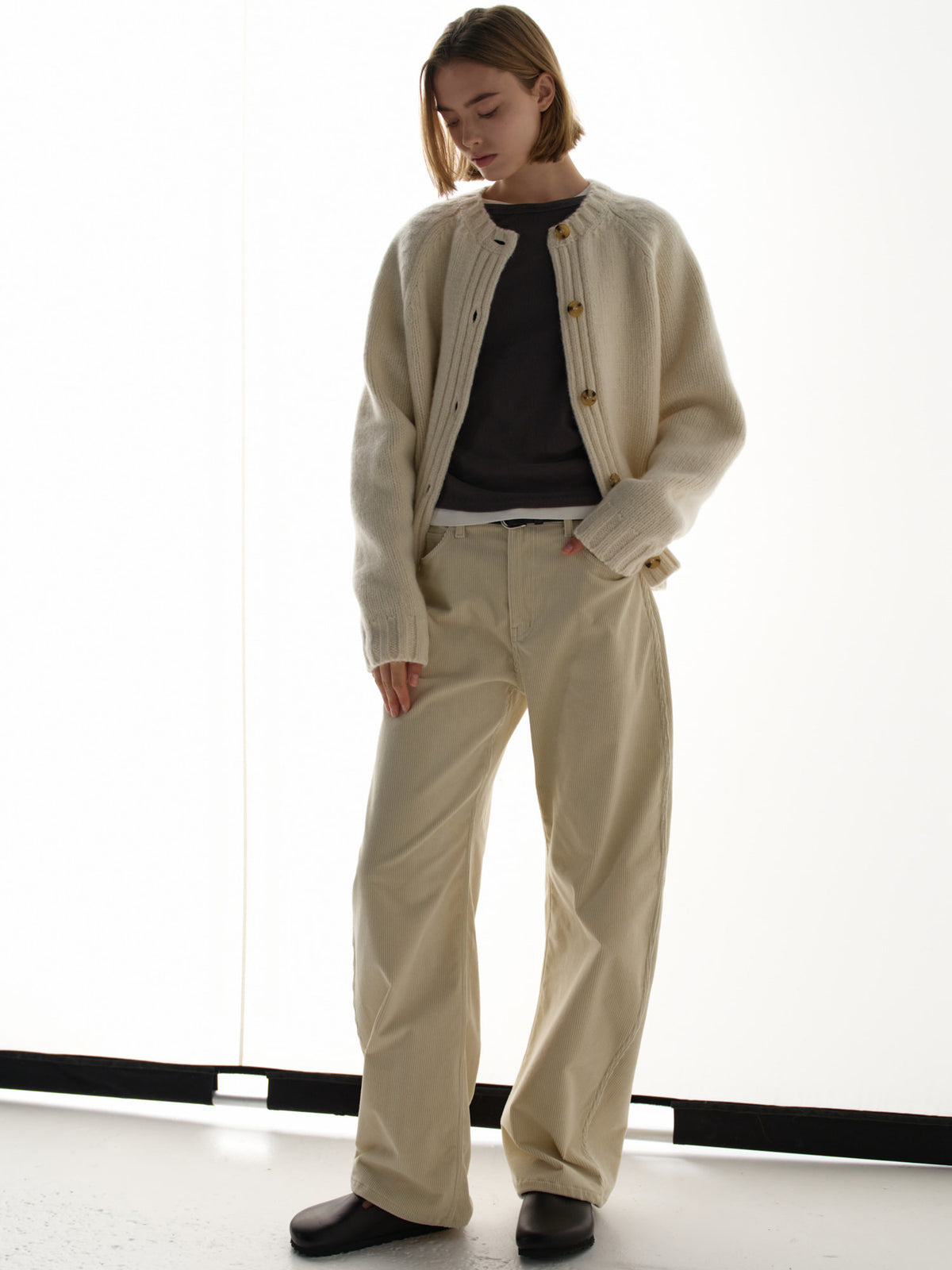 Essential Raglan Cardigan_ivory