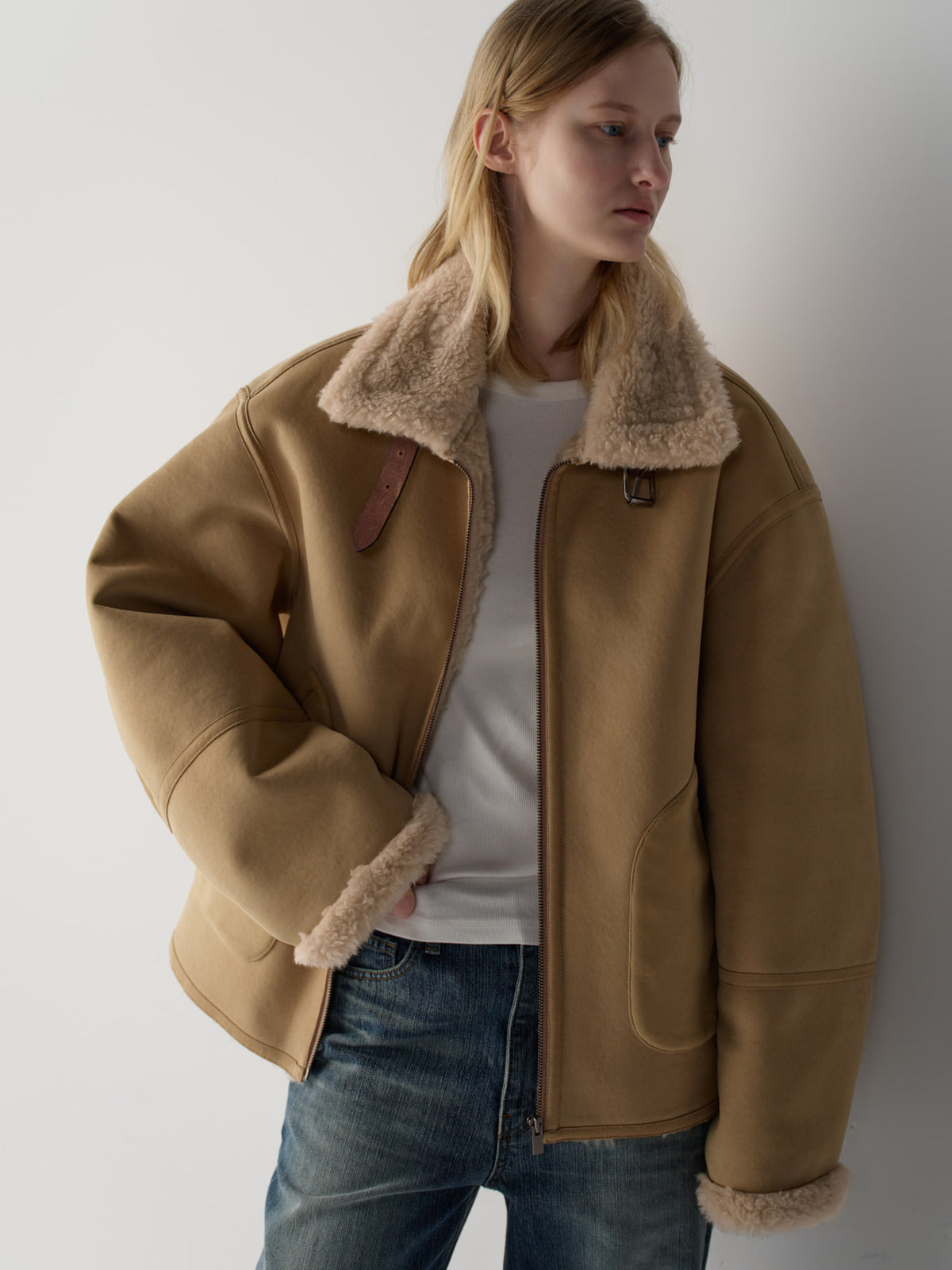 Lambswool Suede Mustang_beige