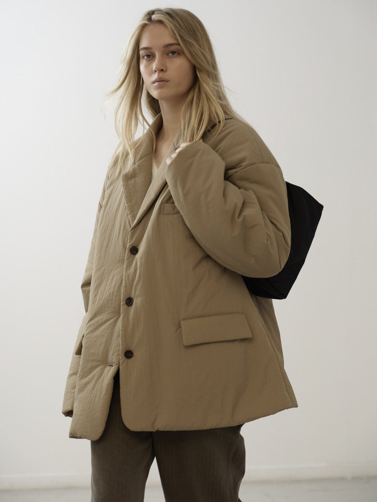 Padded Curved-Sleeve Blazer_mocha