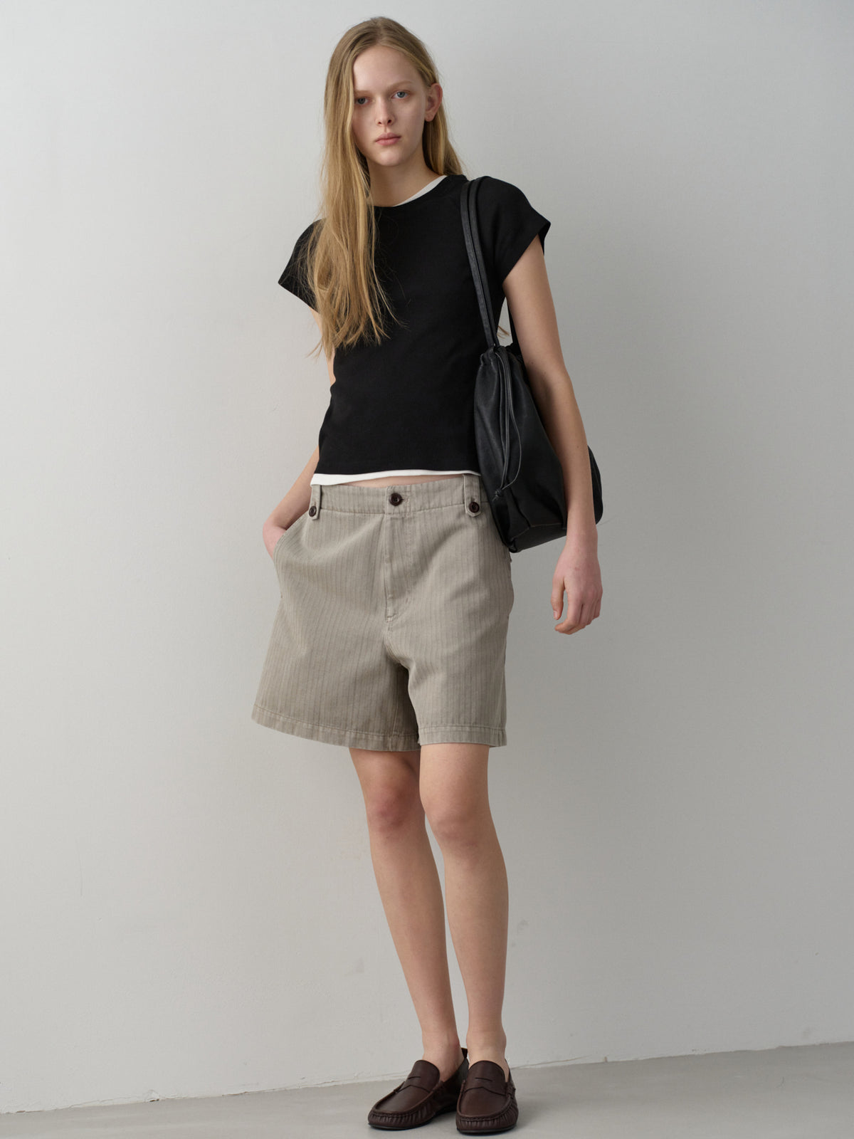 Leather Pull Bag_black