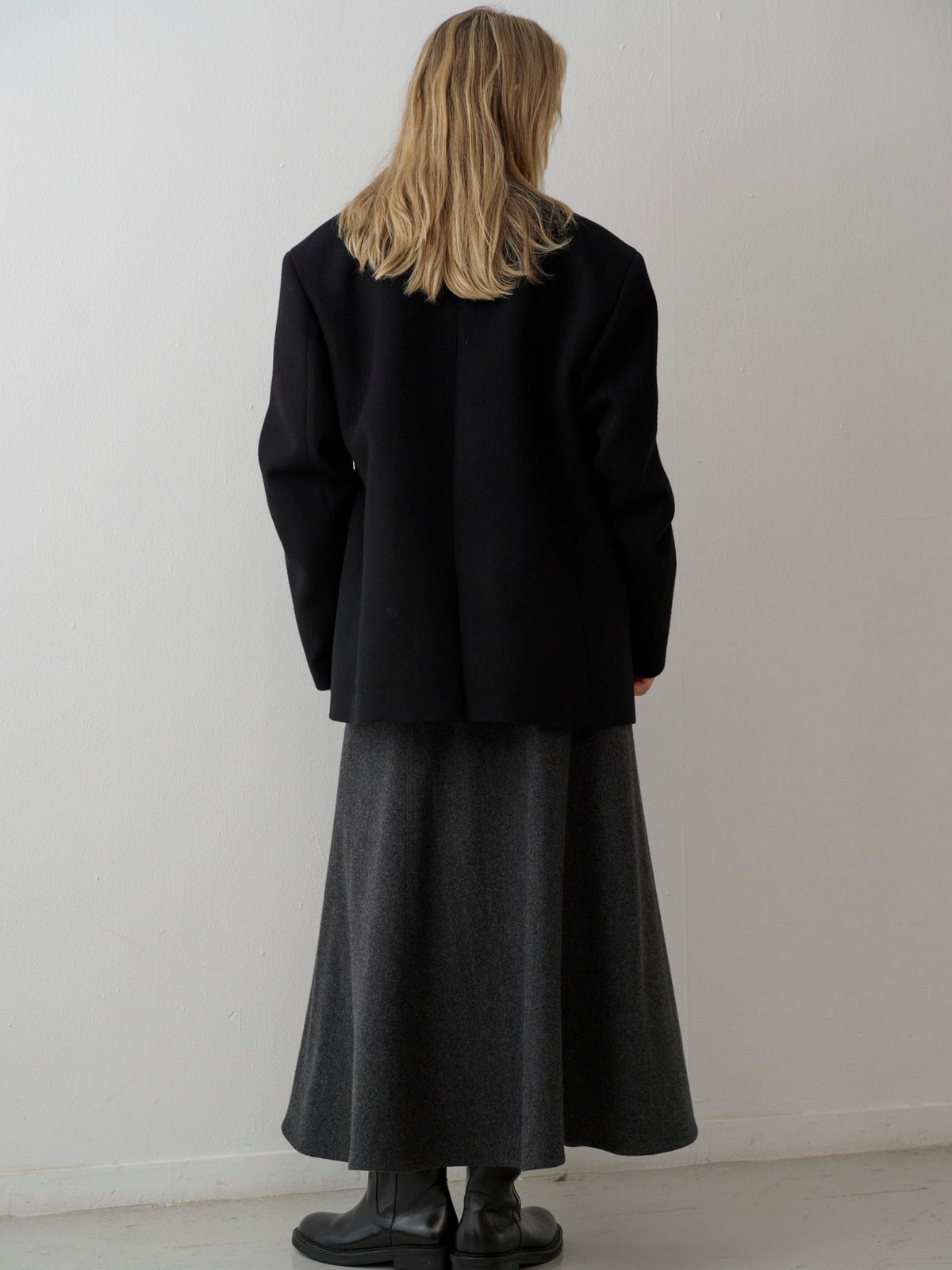 Minimal Collarless Jacket_black