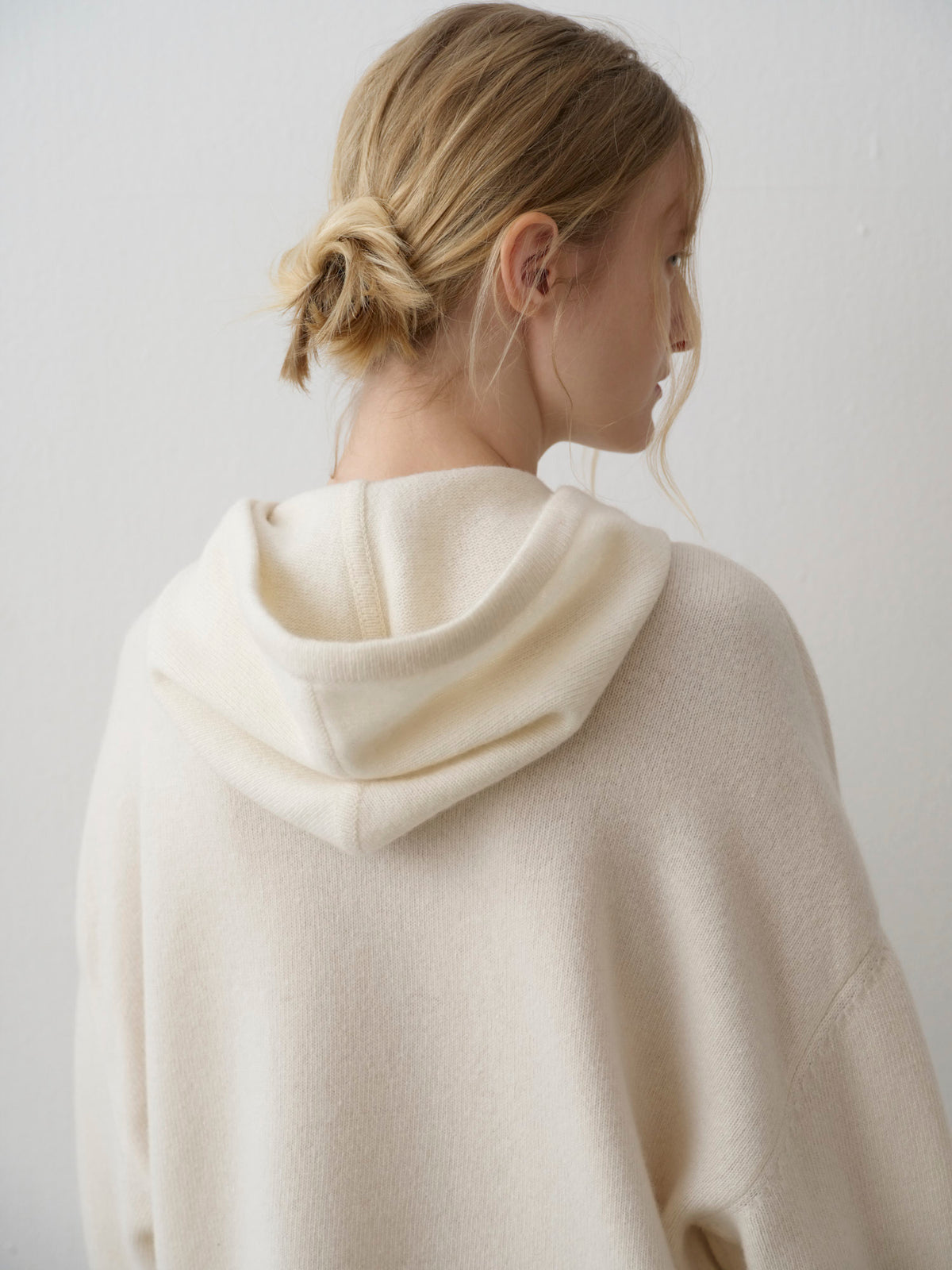 Cashmere Hooded Pullover_ivory