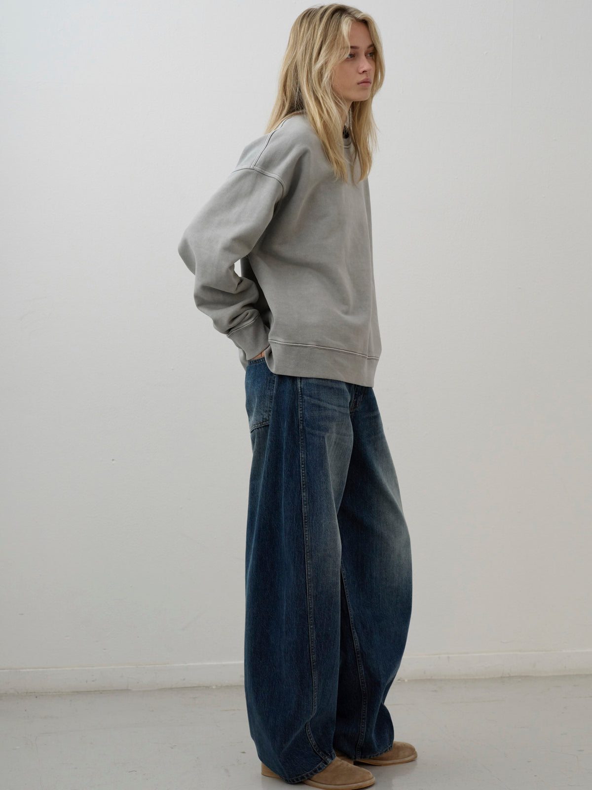 Oversized Fit Pigment Sweatshirt_grey
