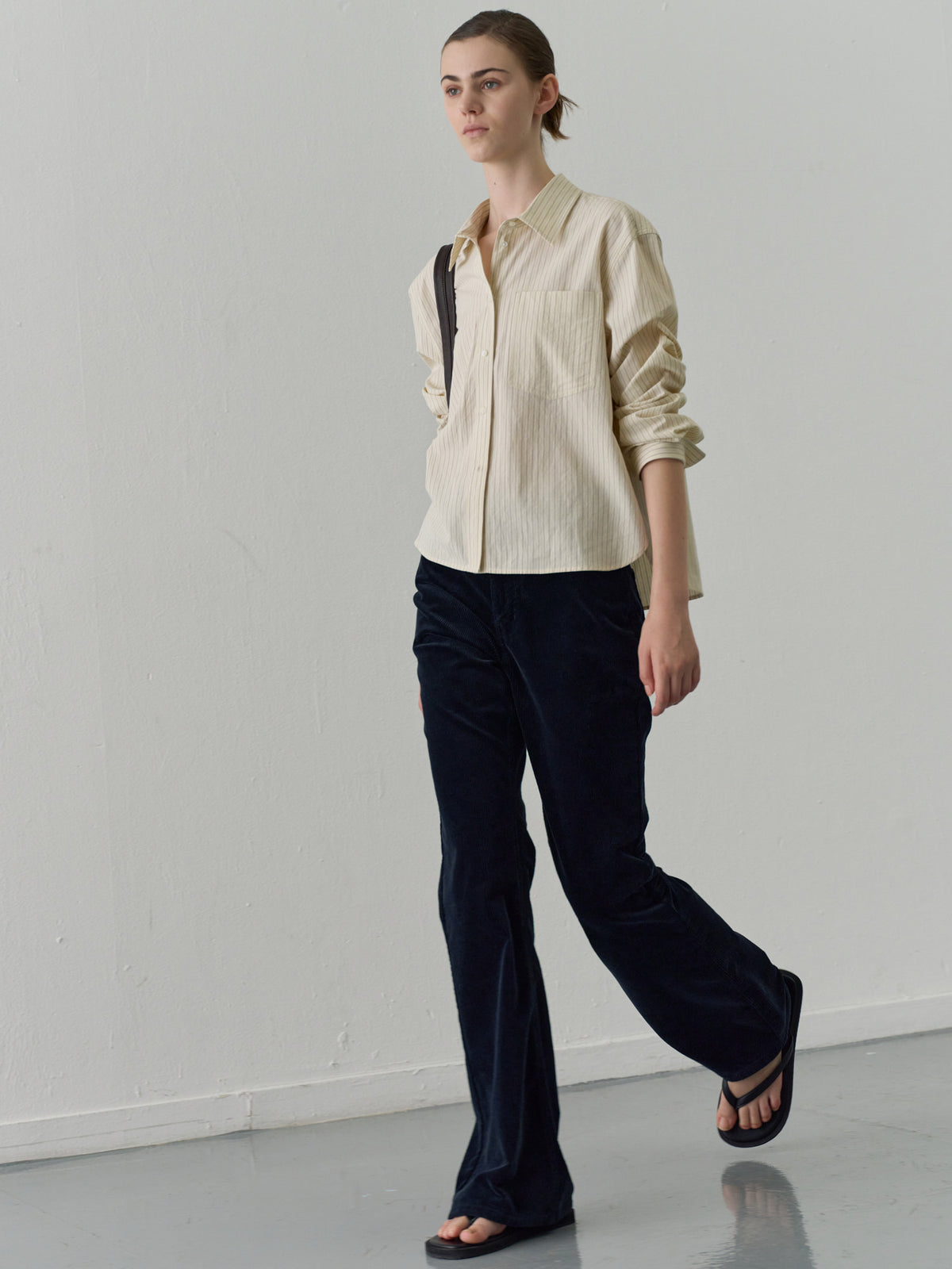 Stripe Cropped Shirt_cream