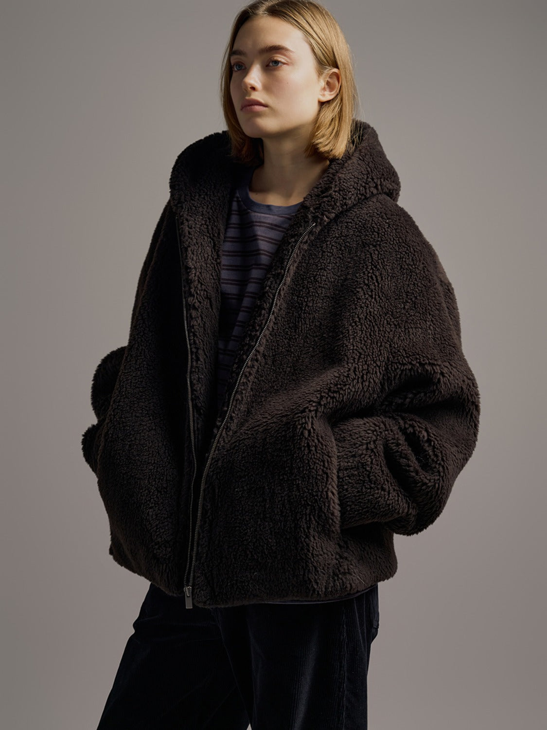 Lambswool hooded jumper_brown