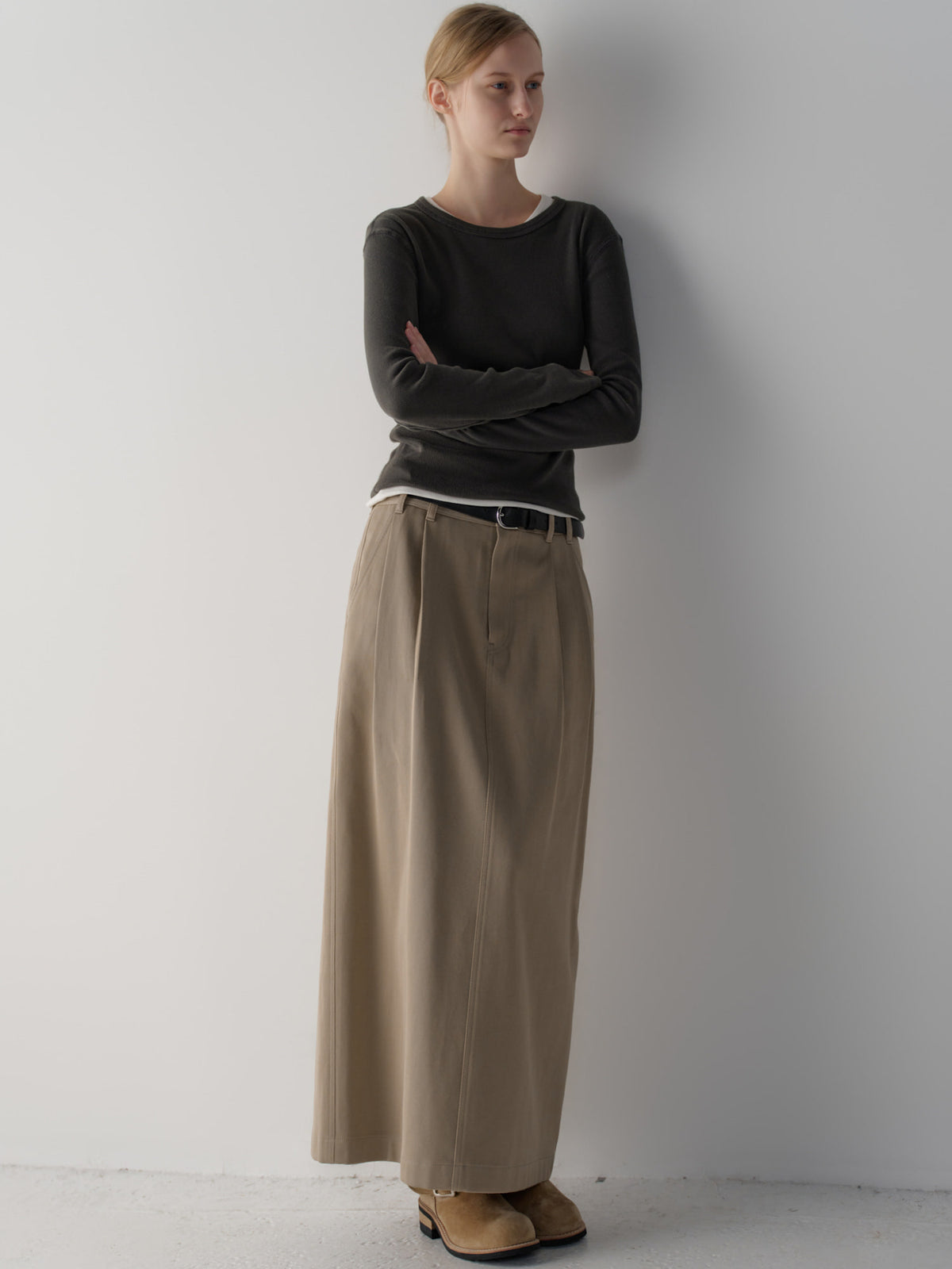 Classic Cotton Two-Tuck Skirt_olive beige