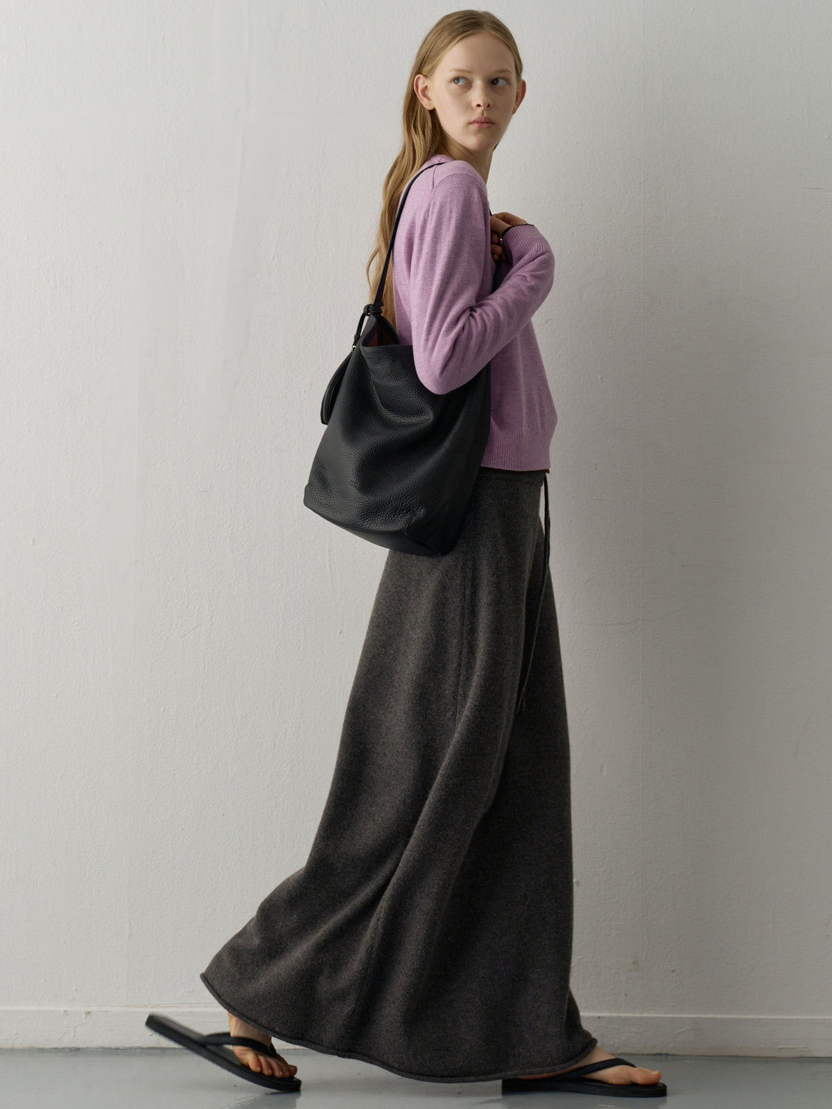 Cashmere Knit Maxi Skirt_charcoal