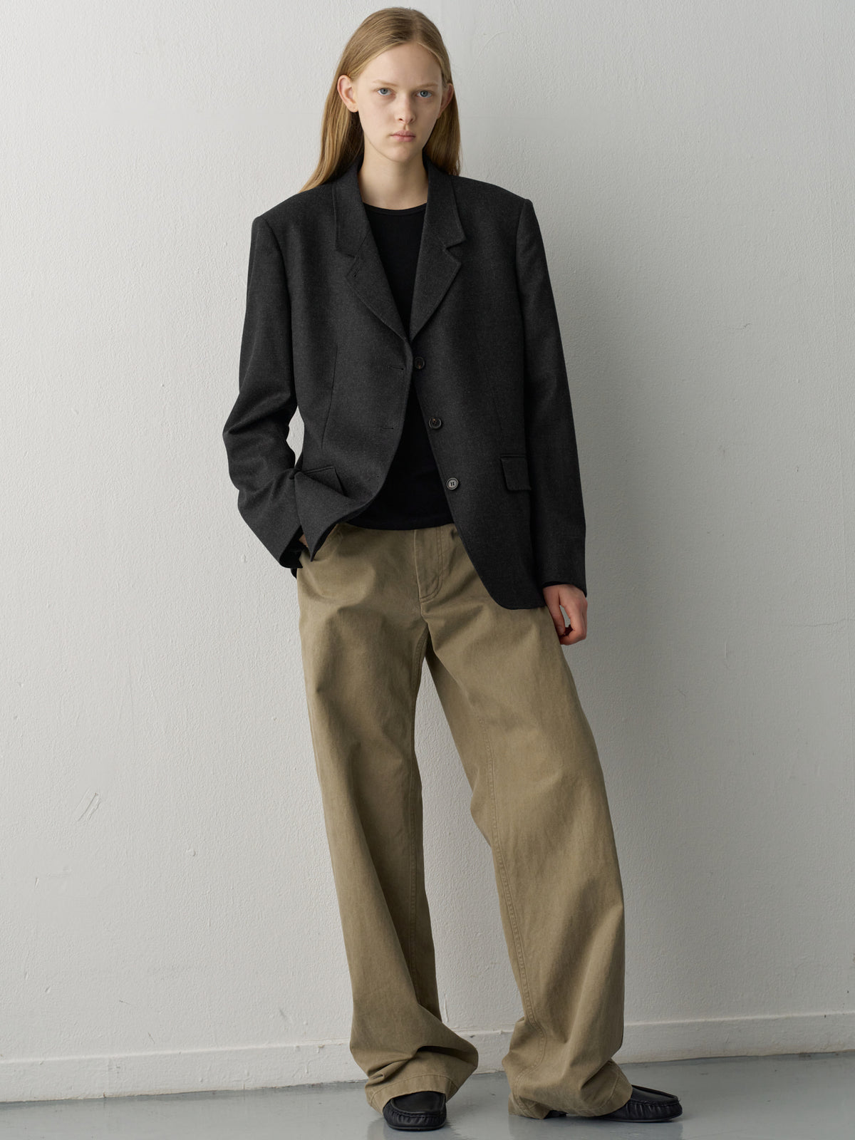 Timeless 3-Button Jacket_dark charcoal