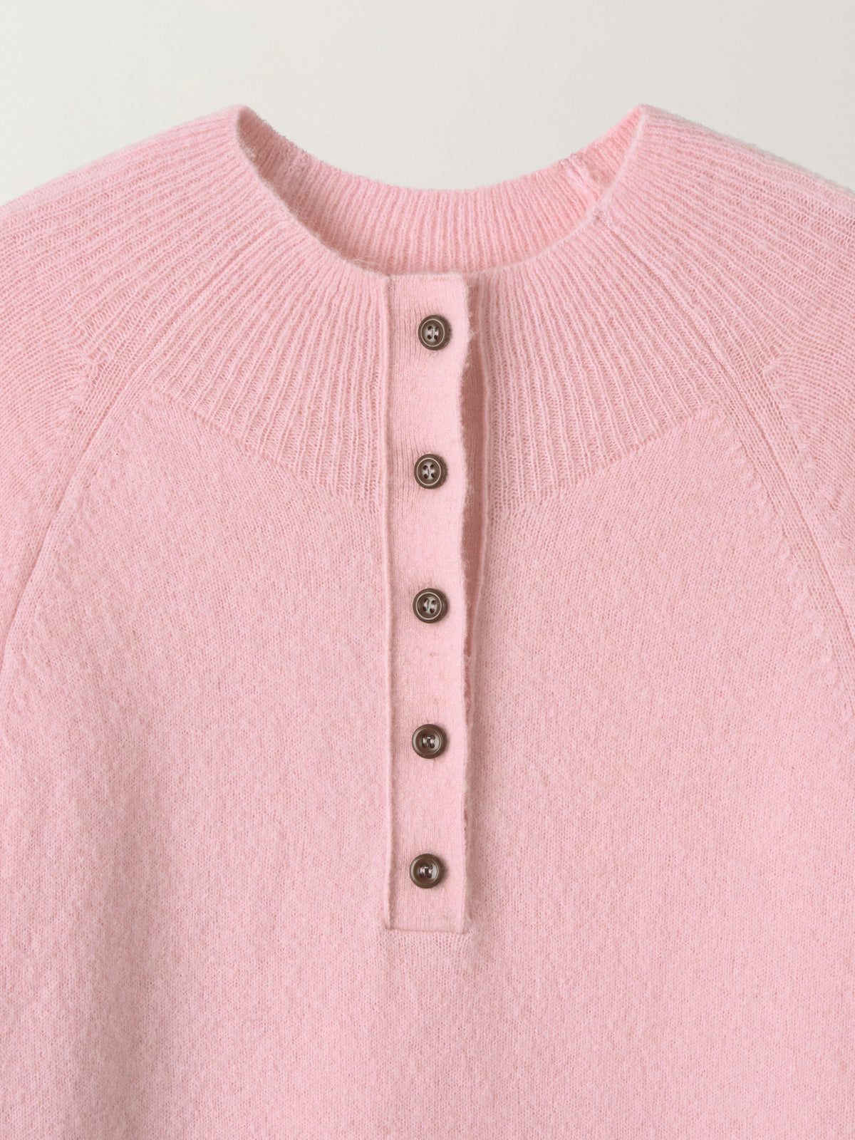 High-neck button knit_pink
