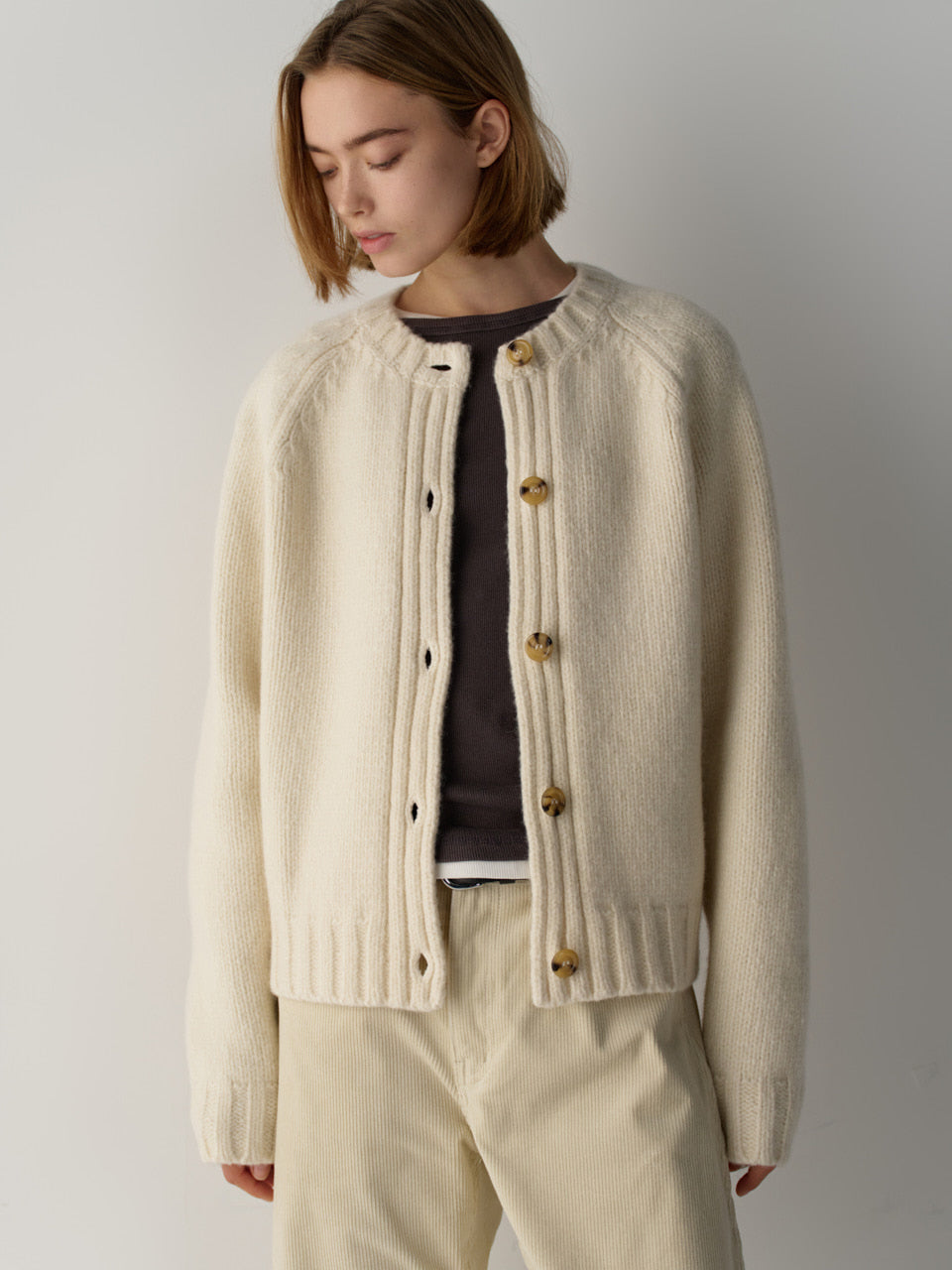 Essential Raglan Cardigan_ivory