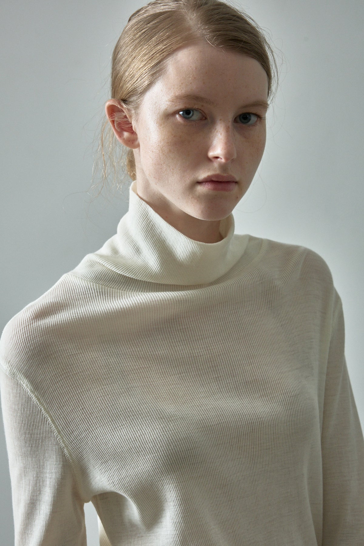 Breeze Wool Roll-neck Top_6color