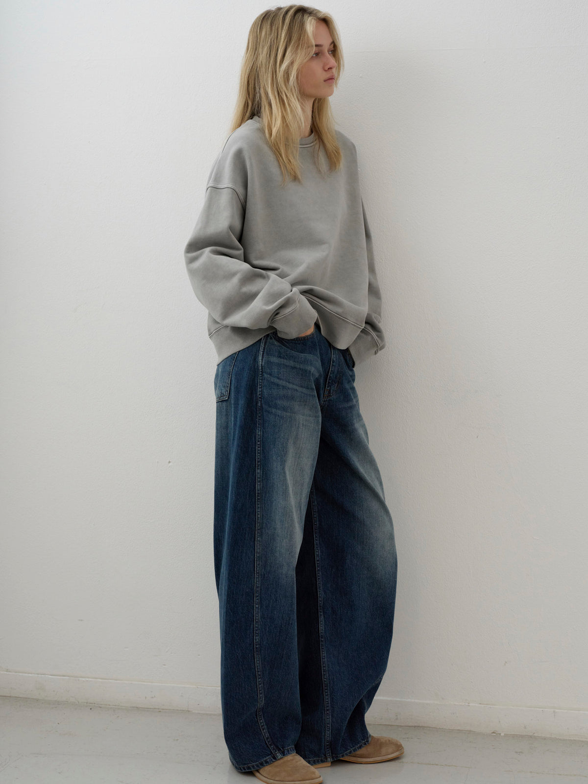 Oversized Fit Pigment Sweatshirt_grey