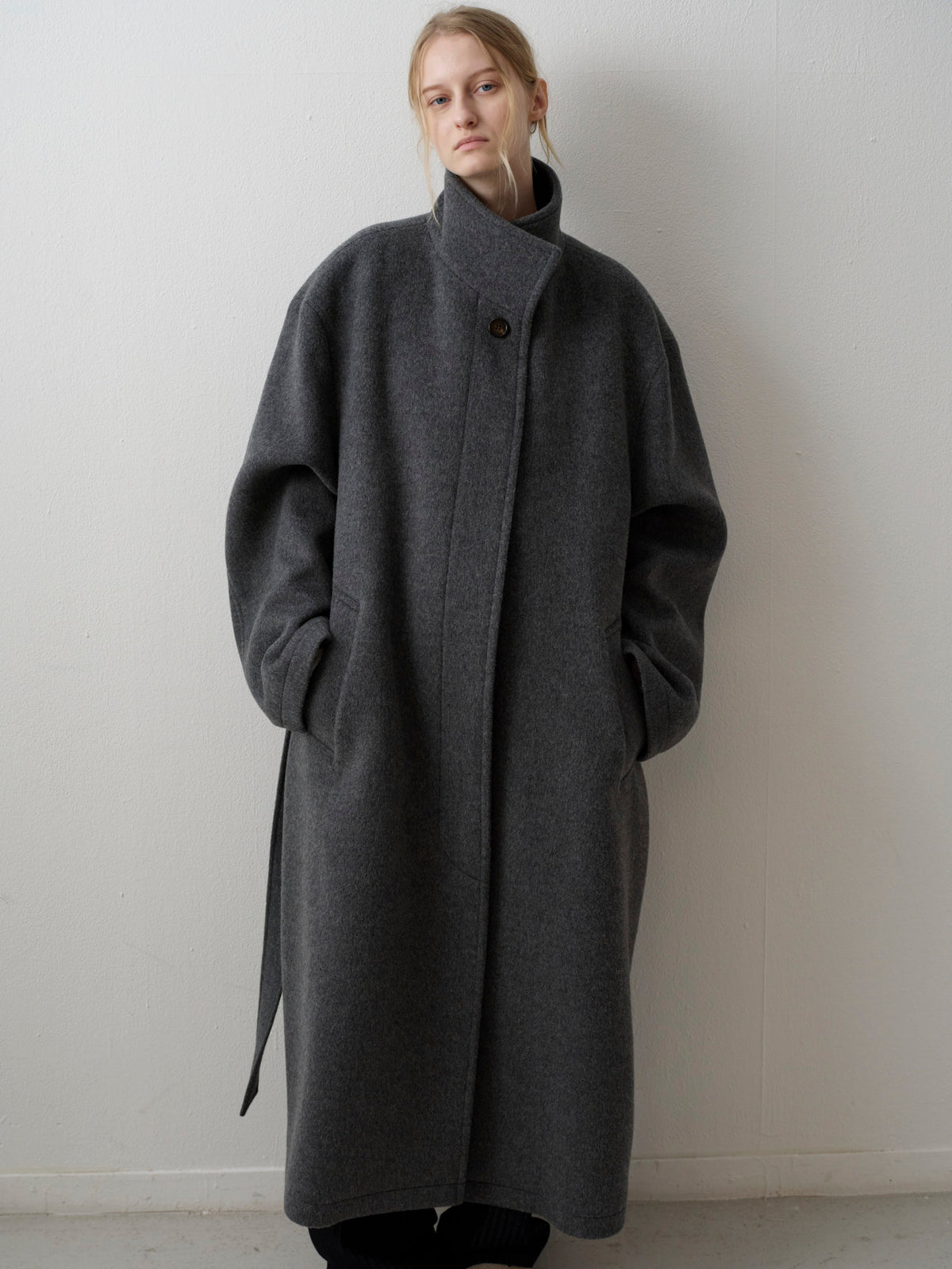 Cashmere High-neck Coat_charcoal