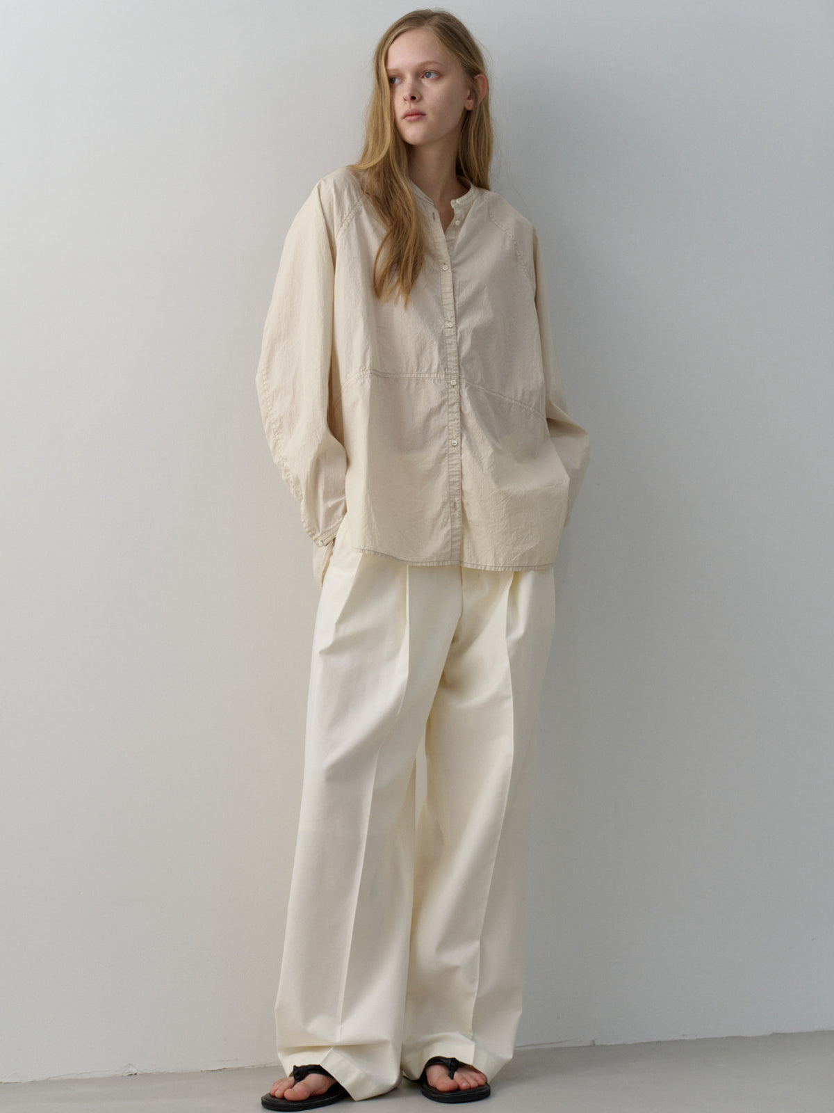 Cotton Band-Collar Blouse_beige