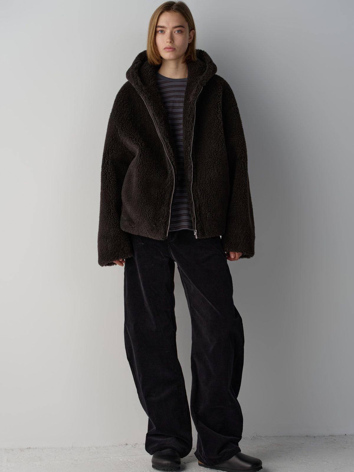 Lambswool hooded jumper_brown