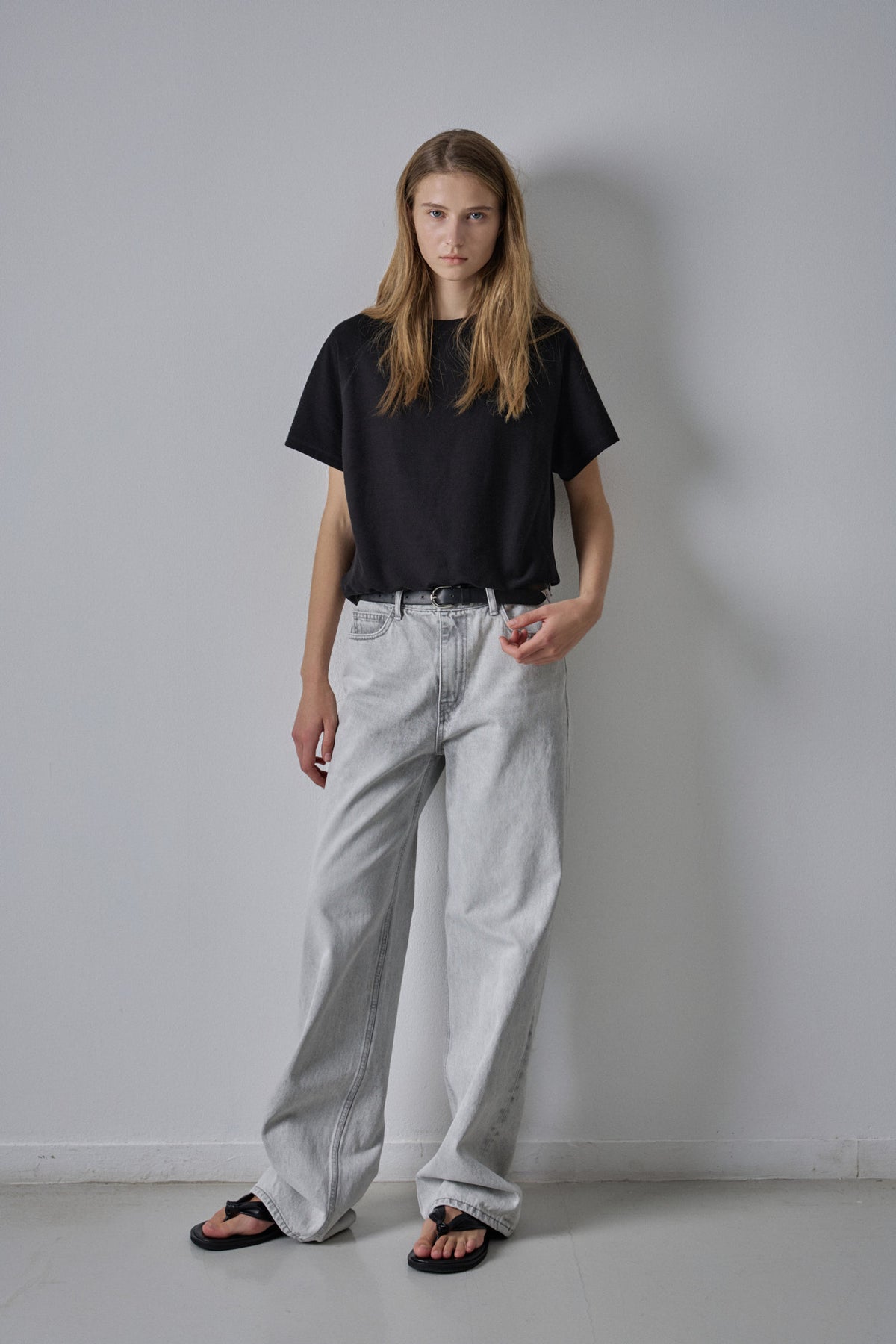 Classic Straight Jeans_light grey