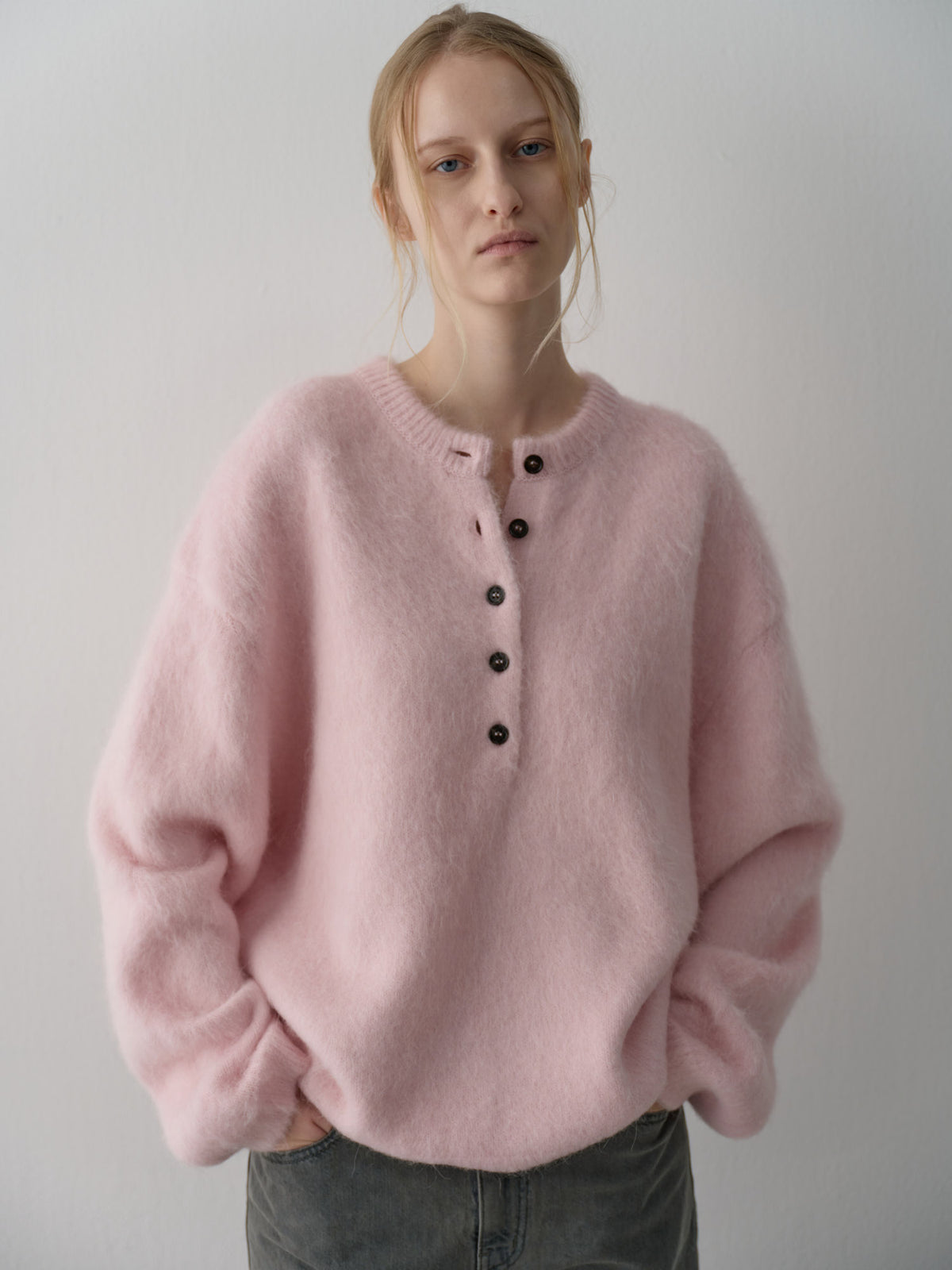 Alpaca Henley Neck Sweater_pink