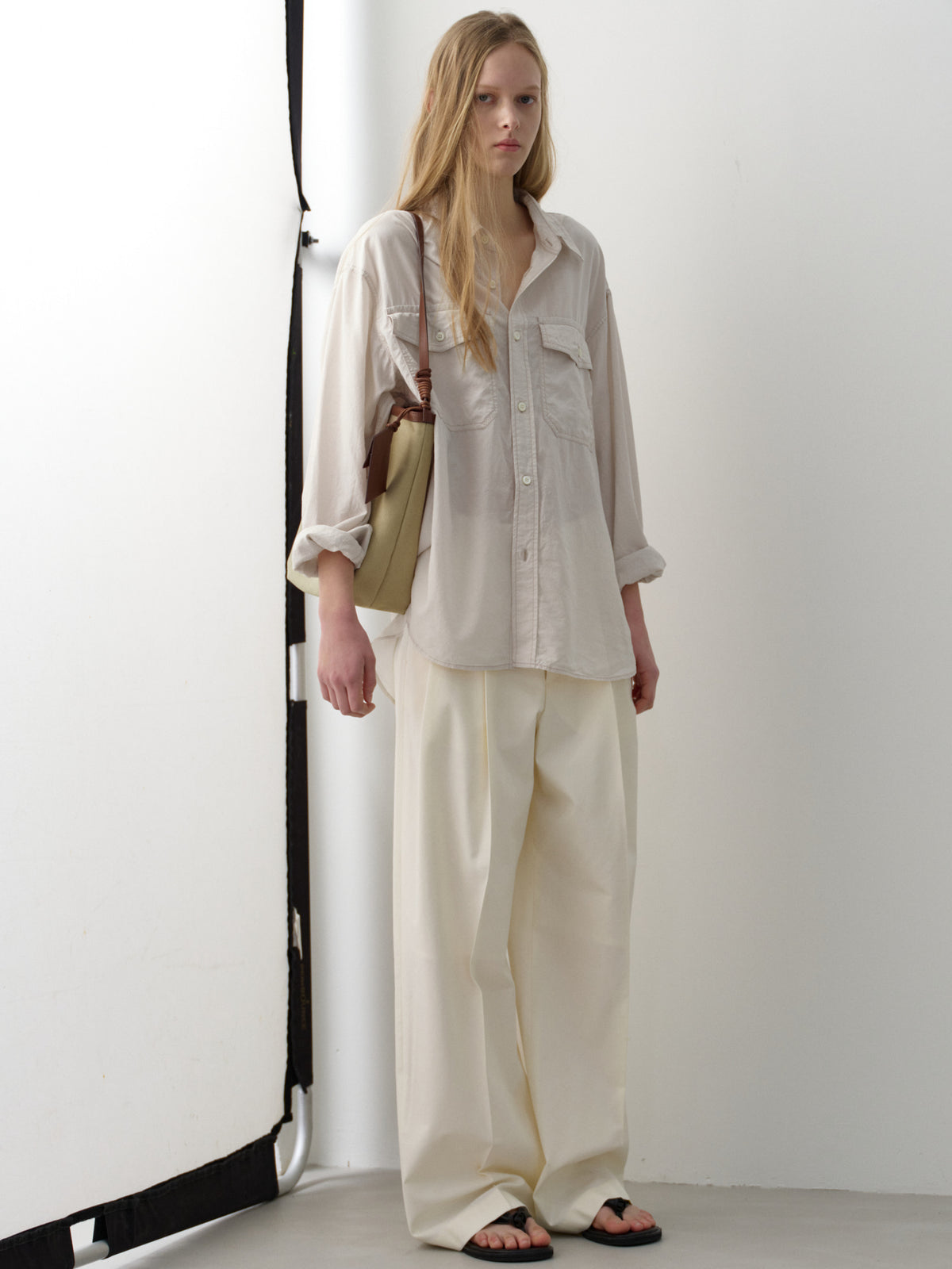 Cotton Two-Tuck Wide Pants_off white
