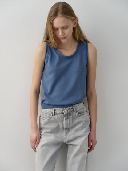 High-Waist Straight Jeans_light grey