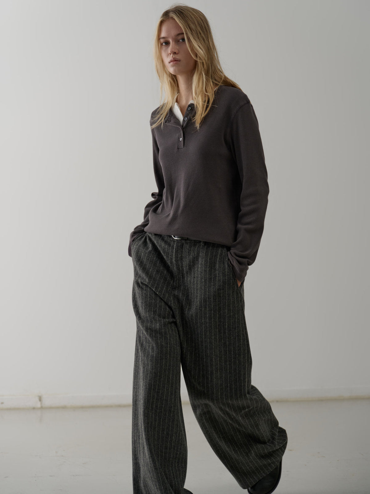 Relaxed Stripe Wool Pants_charcoal