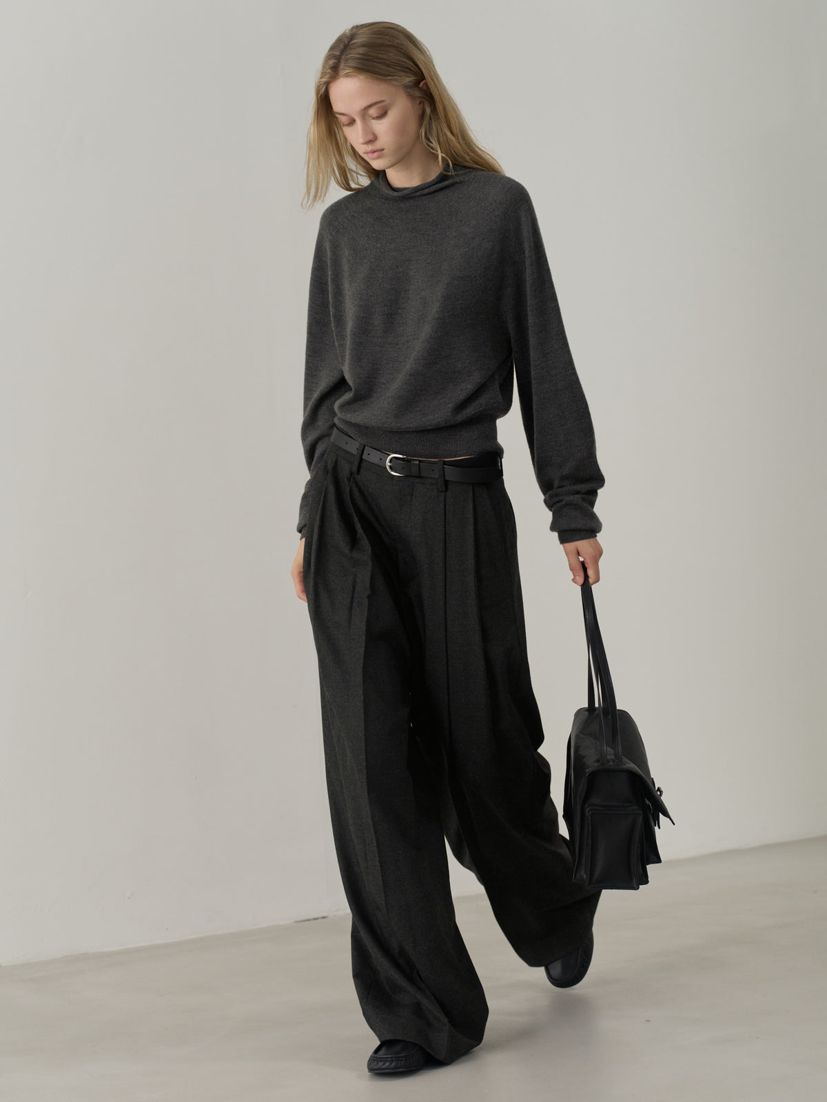 [11/25 Pre-order] Merino Wool Mock Neck Knit_charcoal
