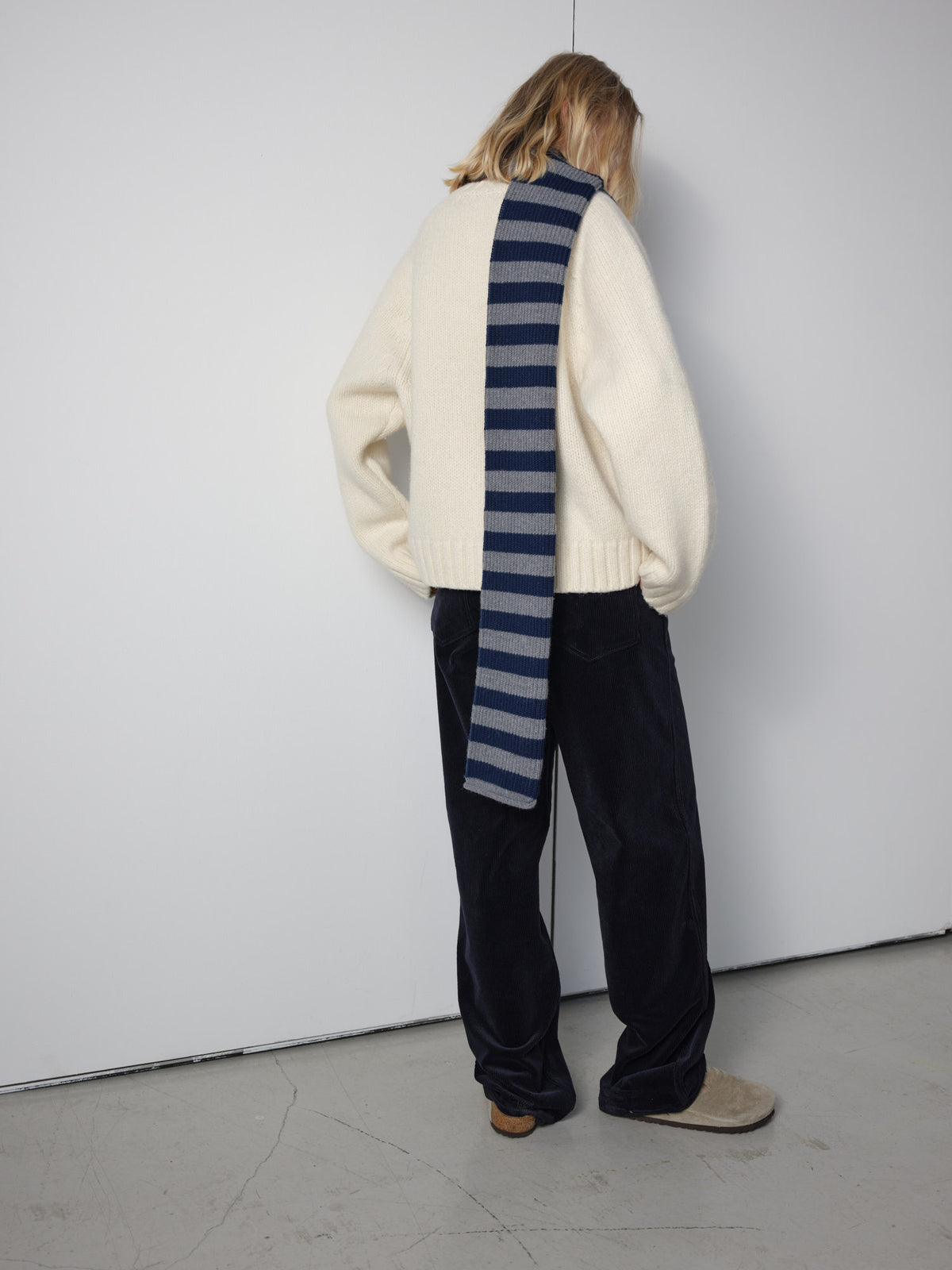 Essential Raglan Sweater_ivory