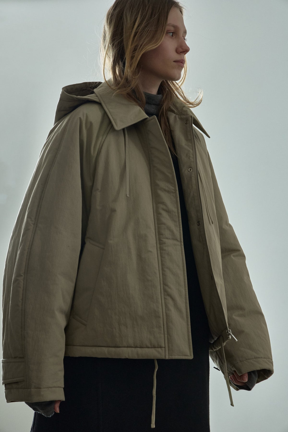 Minimal Hooded Padded Jacket_beige