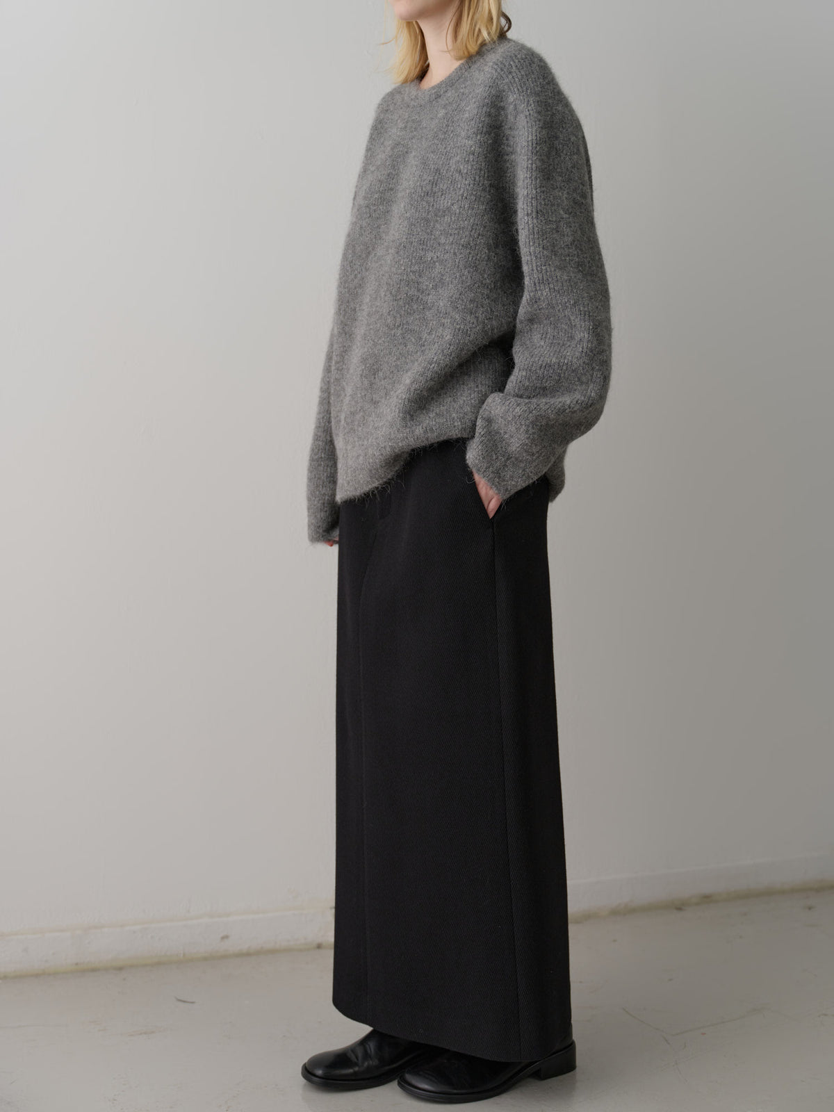 Alpaca Pullover Sweater_charcoal
