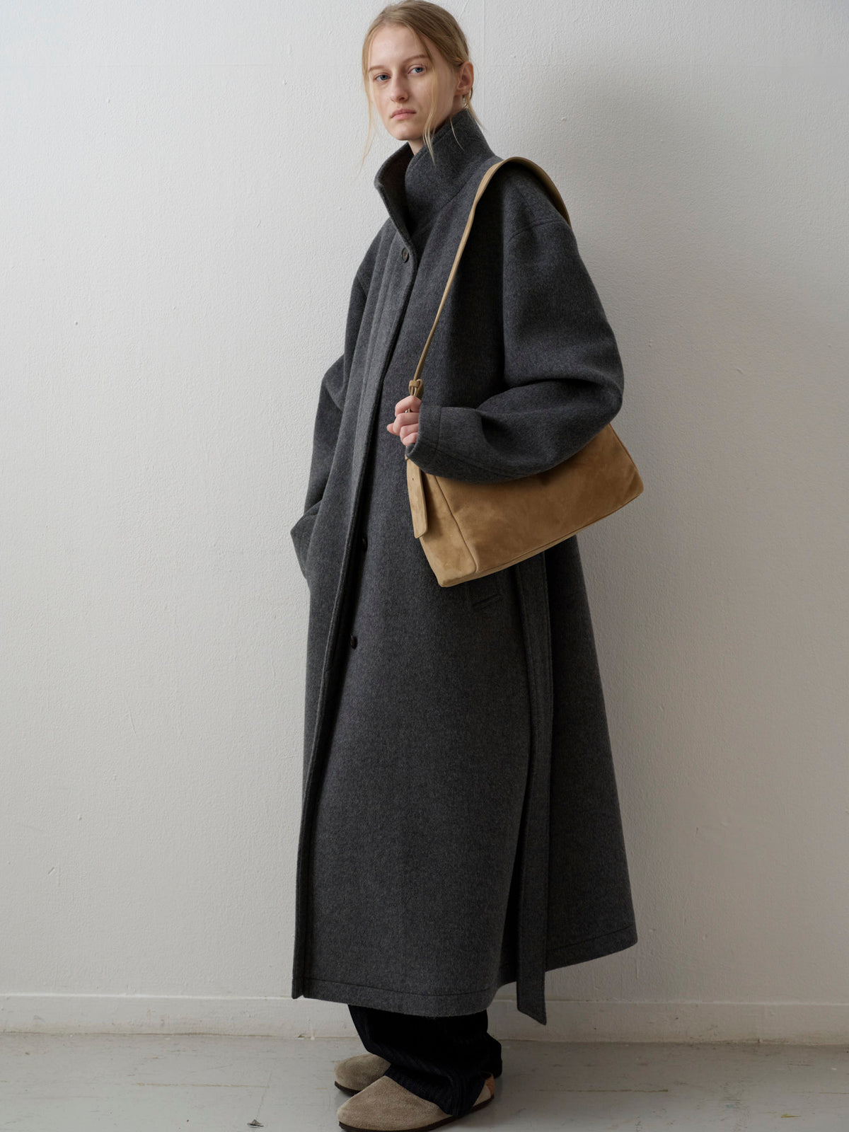 Cashmere High-neck Coat_charcoal