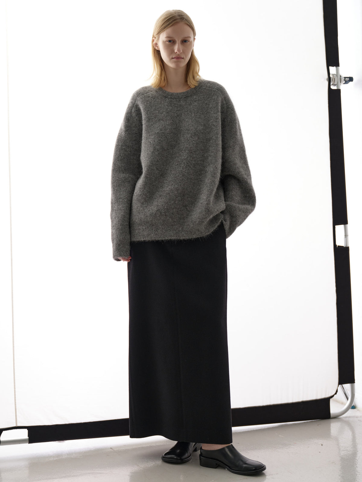 Alpaca Pullover Sweater_charcoal