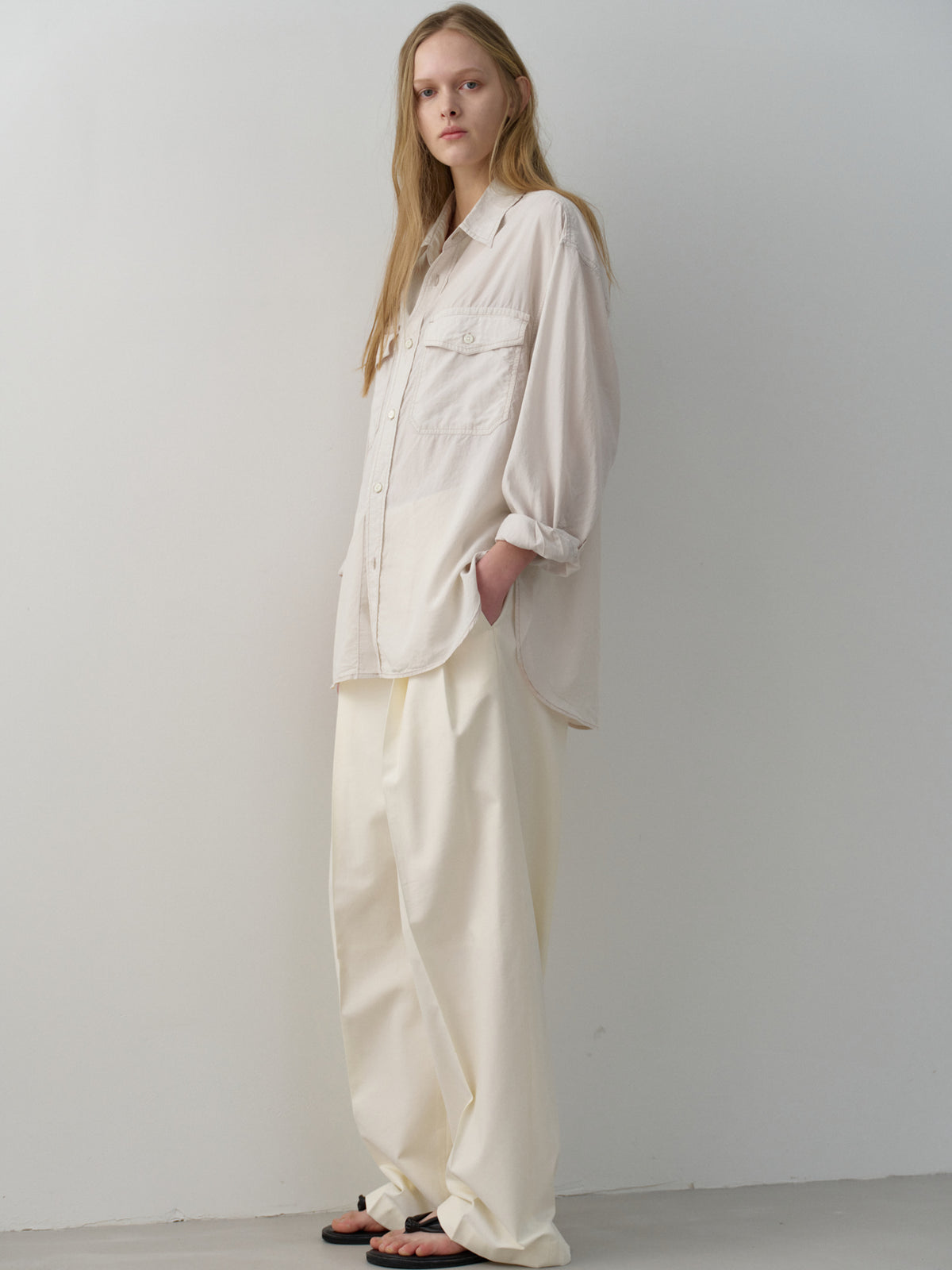Cotton Two-Tuck Wide Pants_off white