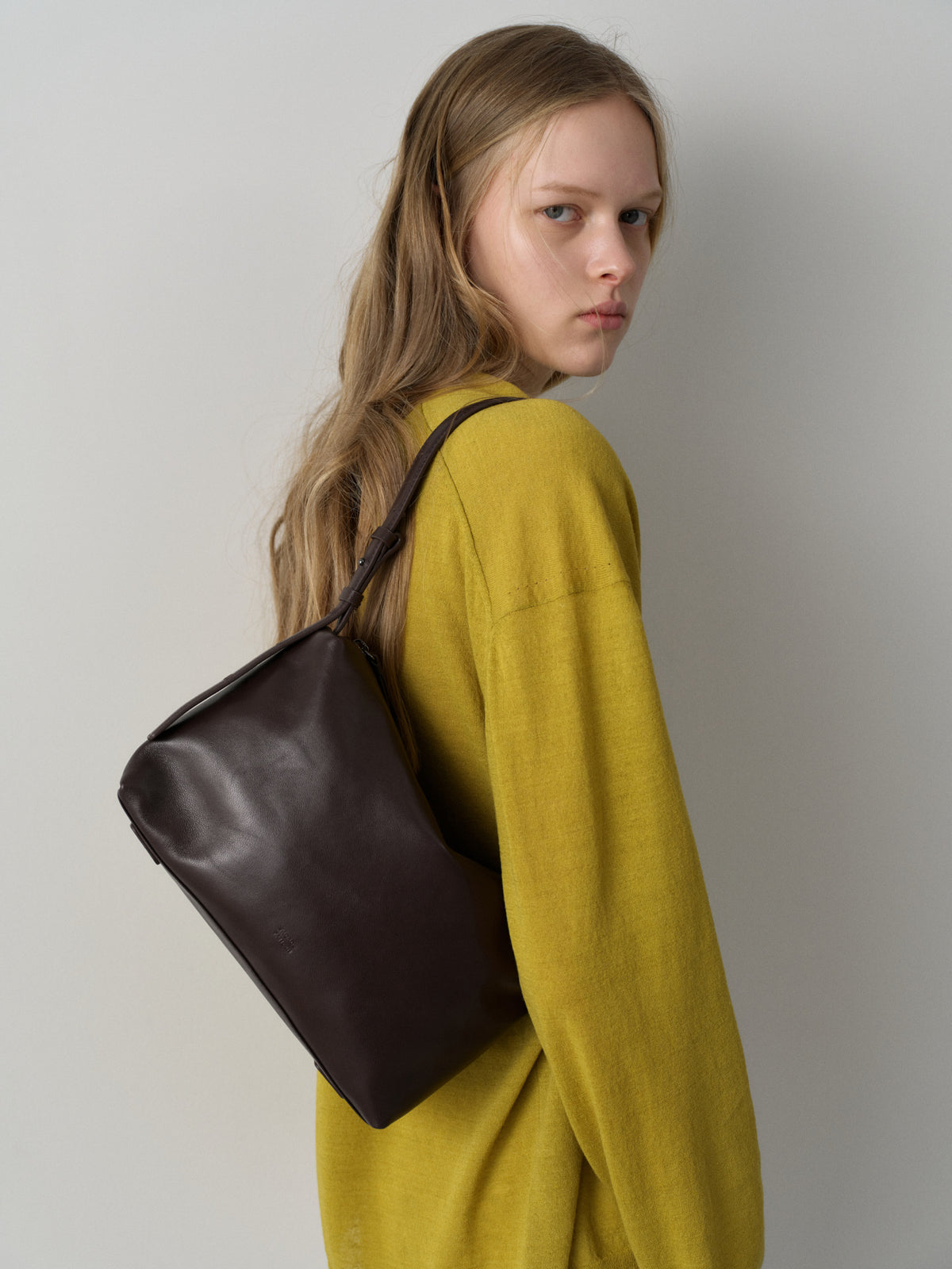 Vintage Wayne Bag_chocolate