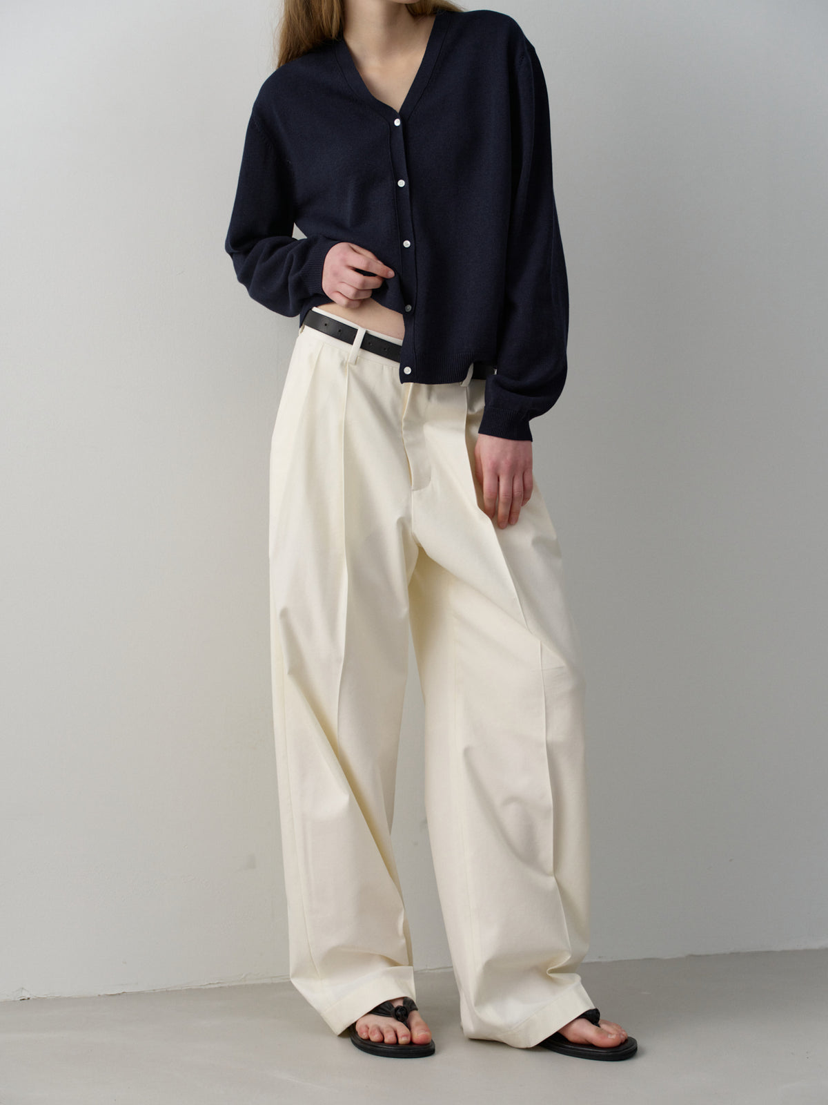 Cotton Two-Tuck Wide Pants_off white