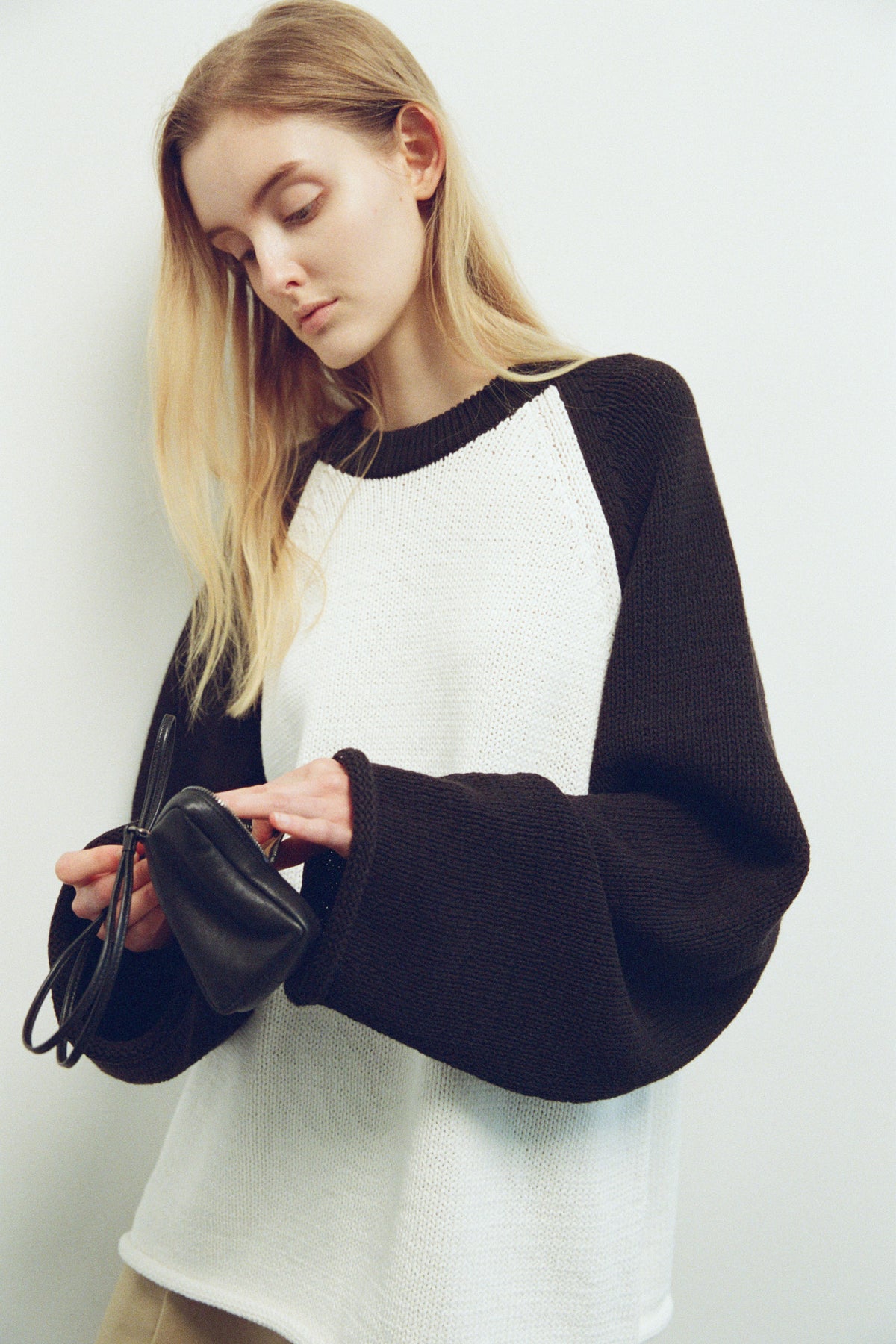 Strap Mini Bag_black
