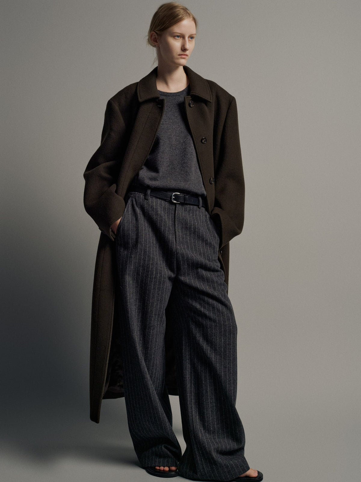 Relaxed Stripe Wool Pants_charcoal