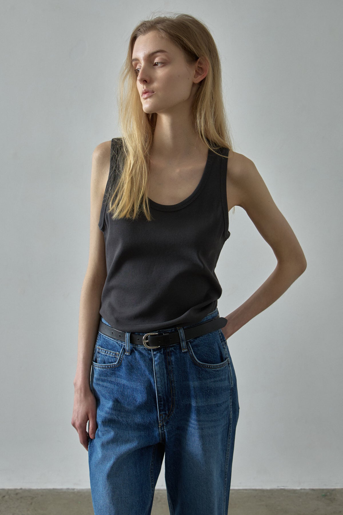 U-neck cotton sleeveless_5 colors
