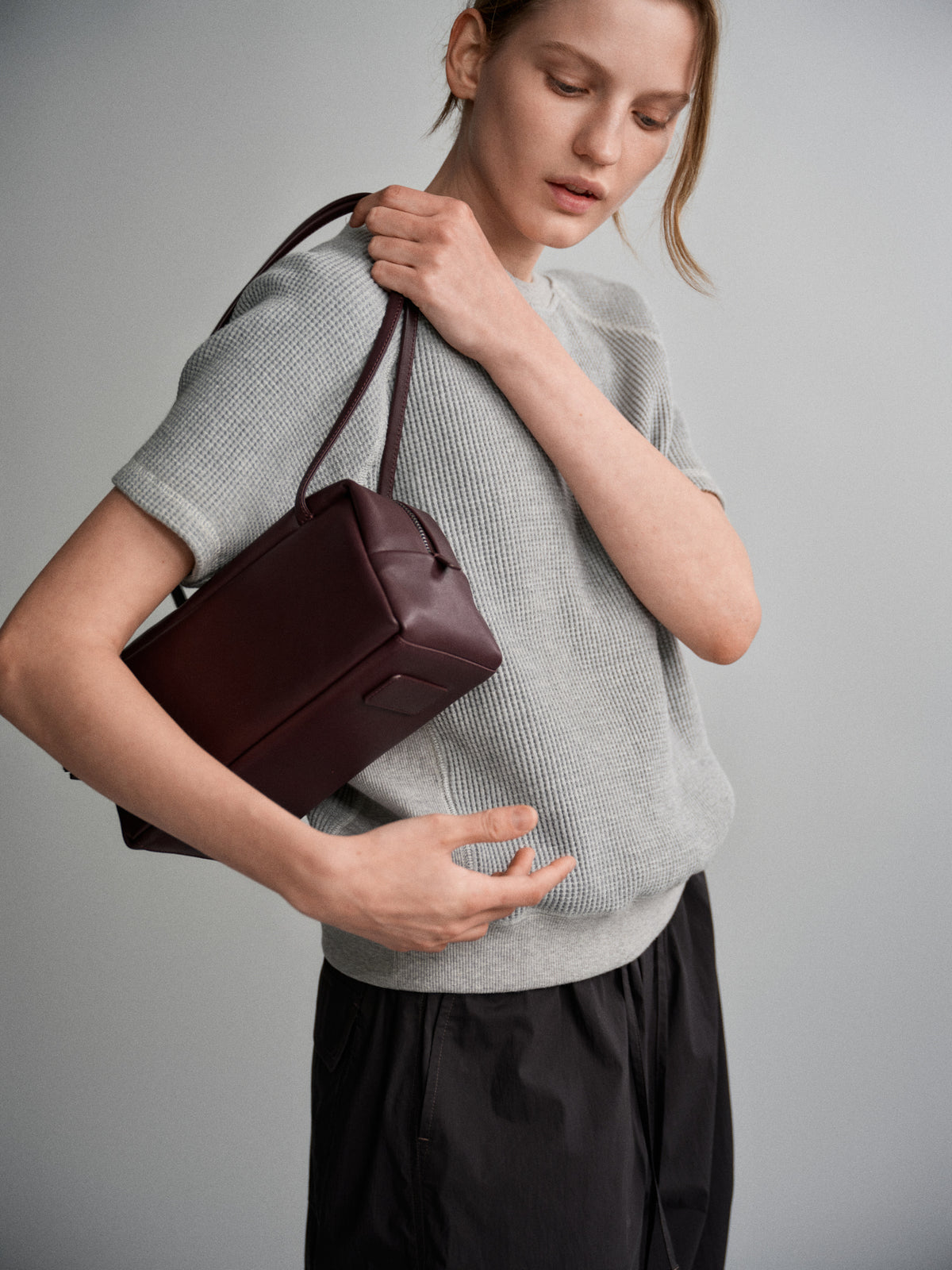 Rincon Shoulder Bag_cherry wood