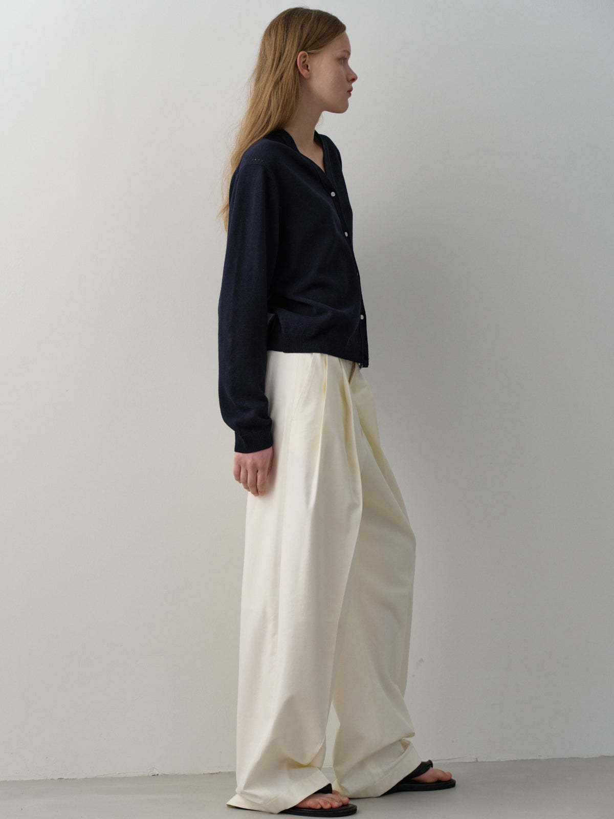 Cotton Two-Tuck Wide Pants_off white
