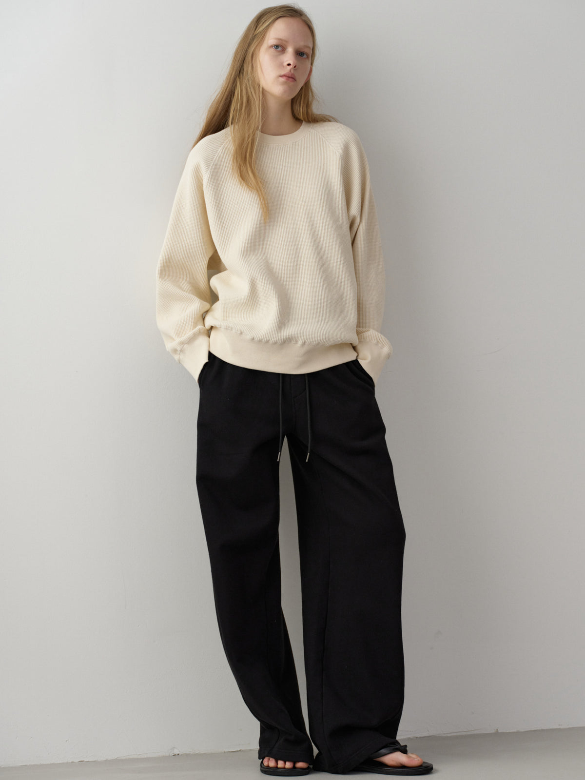 Curved Sweat Pants_black