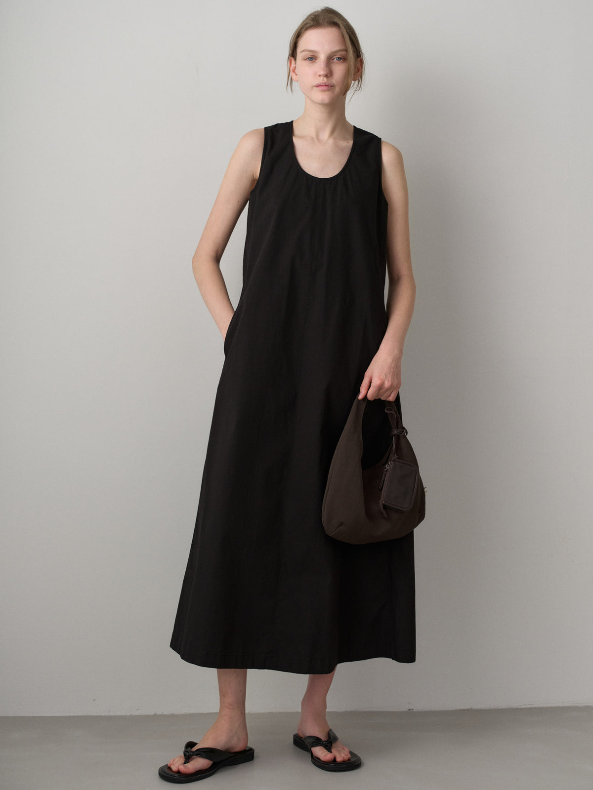 Breeze East Tote Bag_chocolate