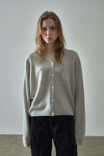 [11/11 Pre-order] Cashmere V-neck Cardigan_light grey