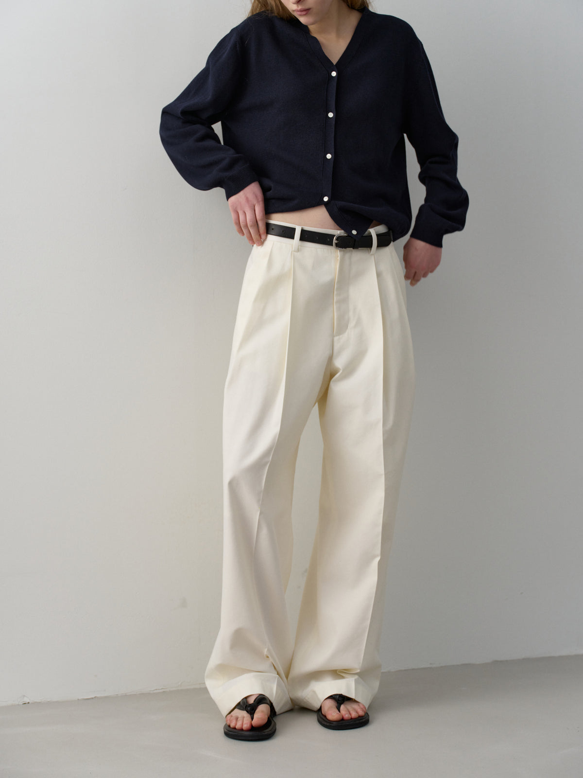 Cotton Two-Tuck Wide Pants_off white