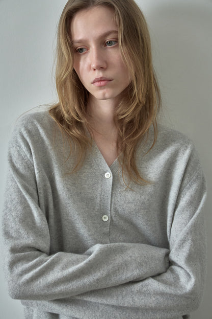 [11/11 Pre-order] Cashmere V-neck Cardigan_light grey