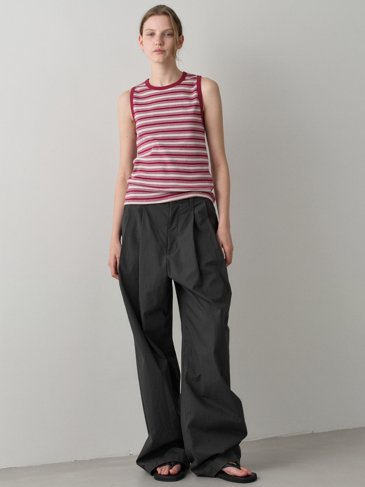 Vintage Cotton Two-Tuck Wide Pants_charcoal