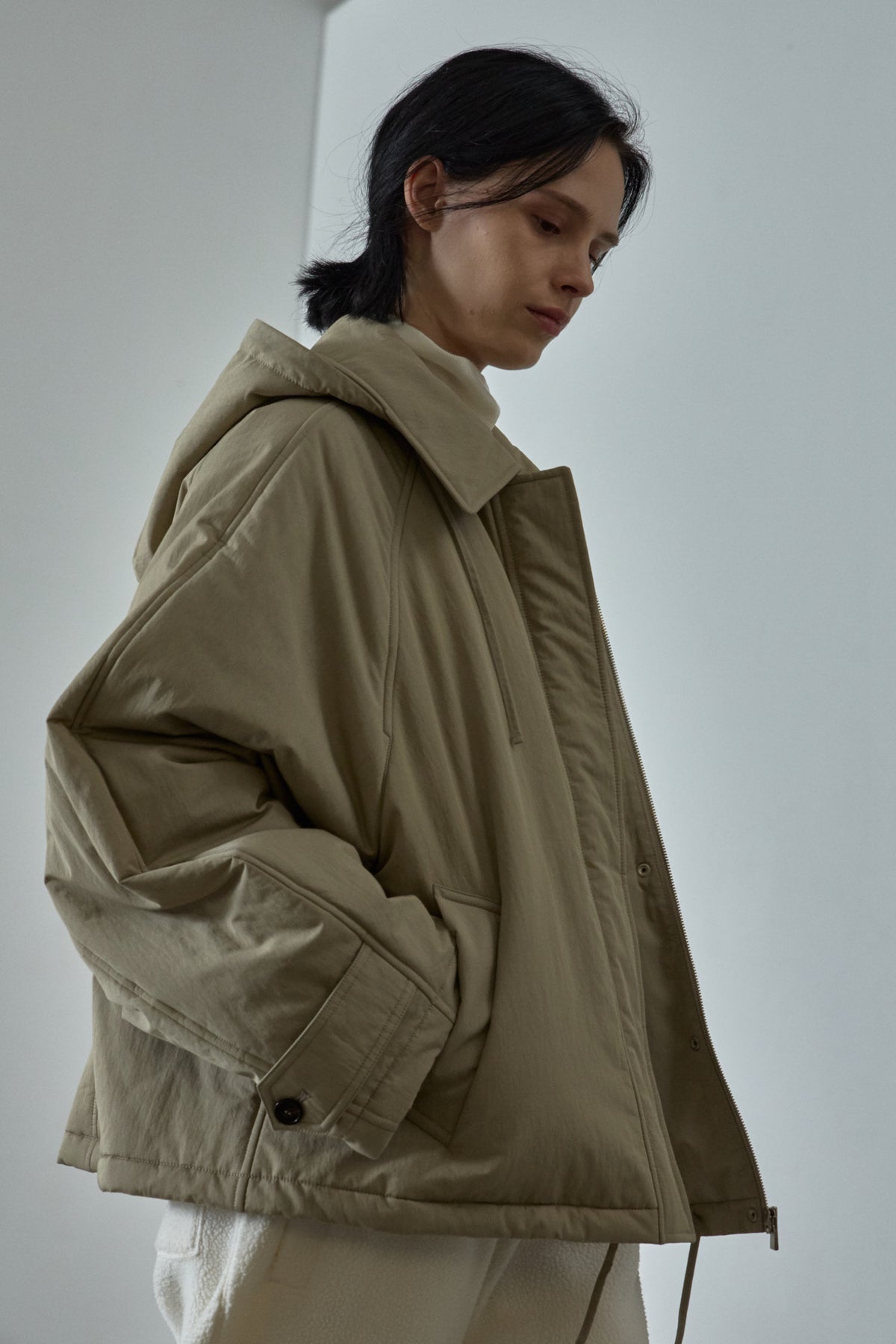 Minimal Hooded Padded Jacket_beige