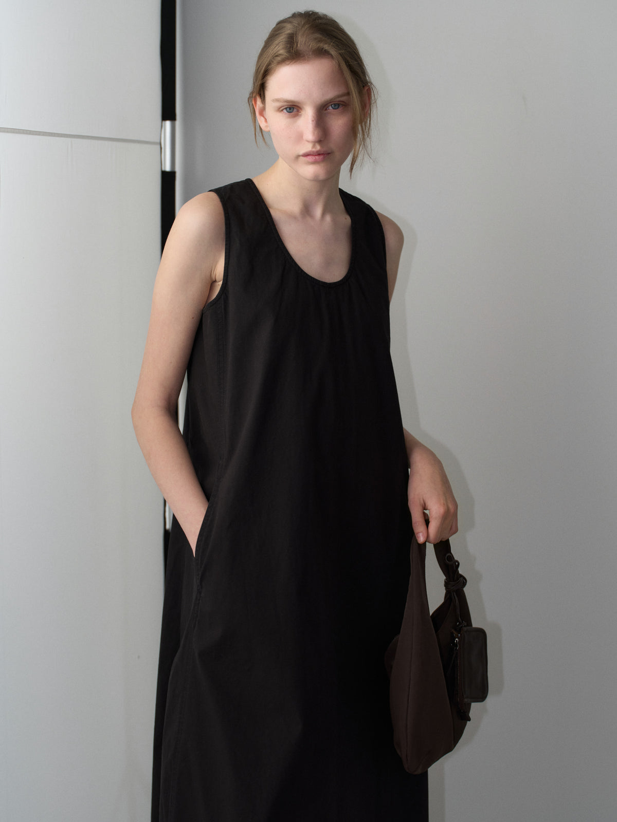 Breeze East Tote Bag_chocolate