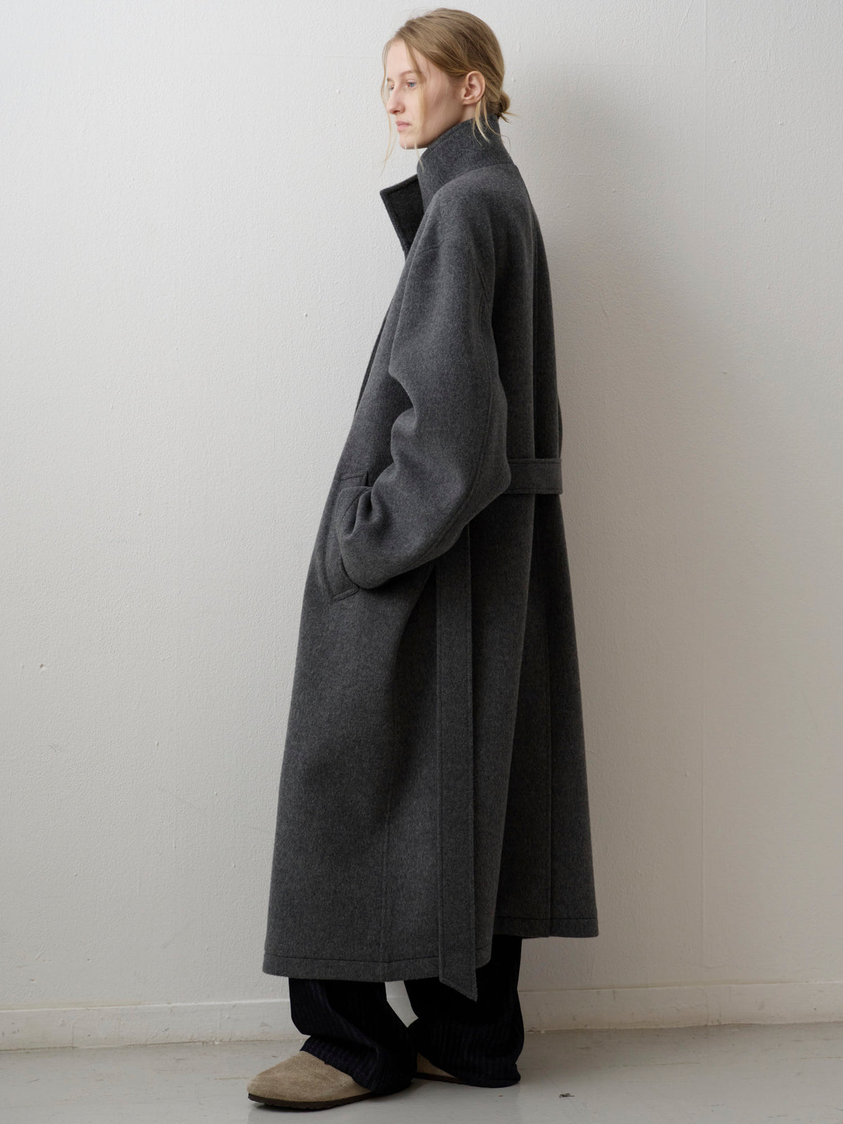 Cashmere High-neck Coat_charcoal
