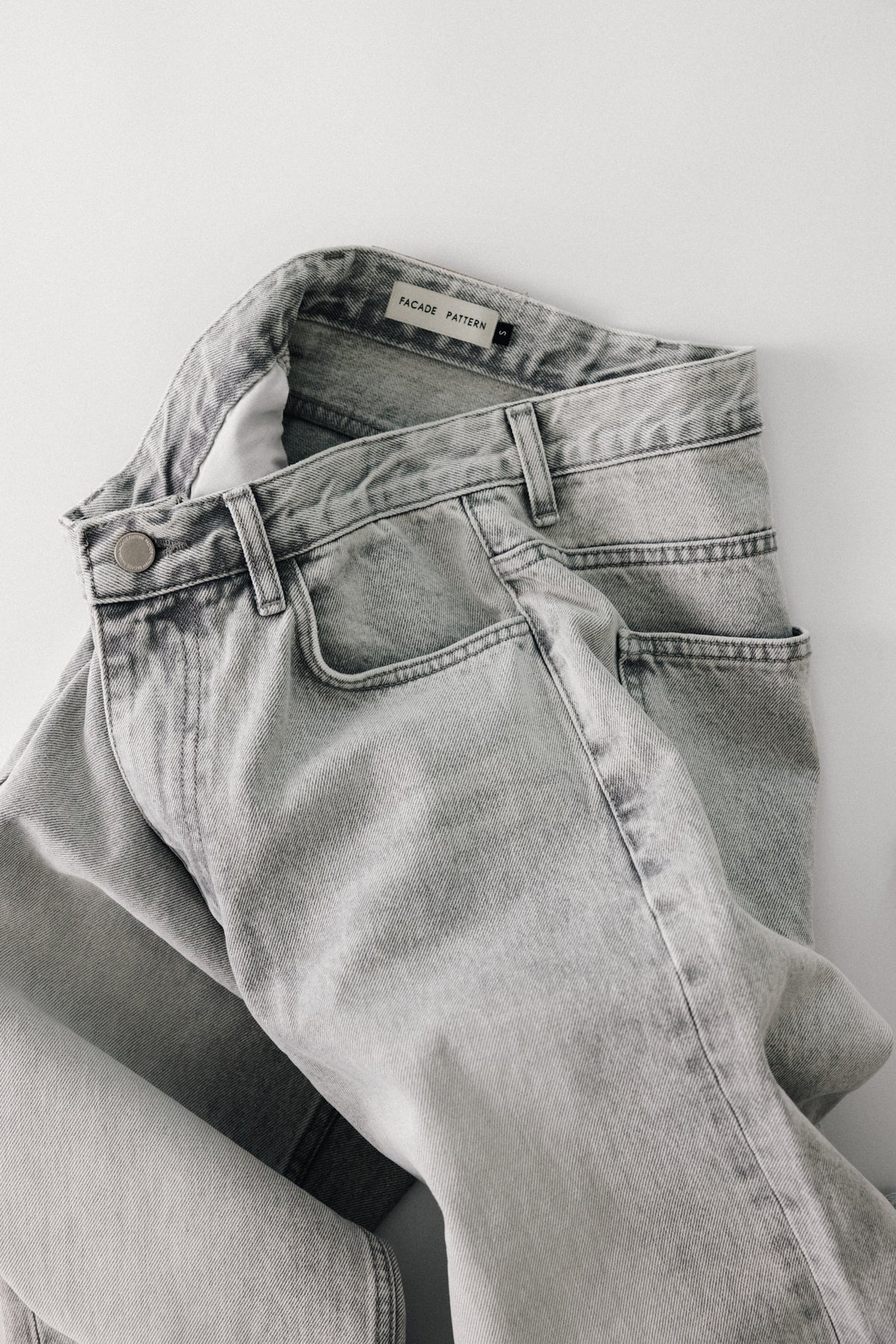 Classic Straight Jeans_light grey