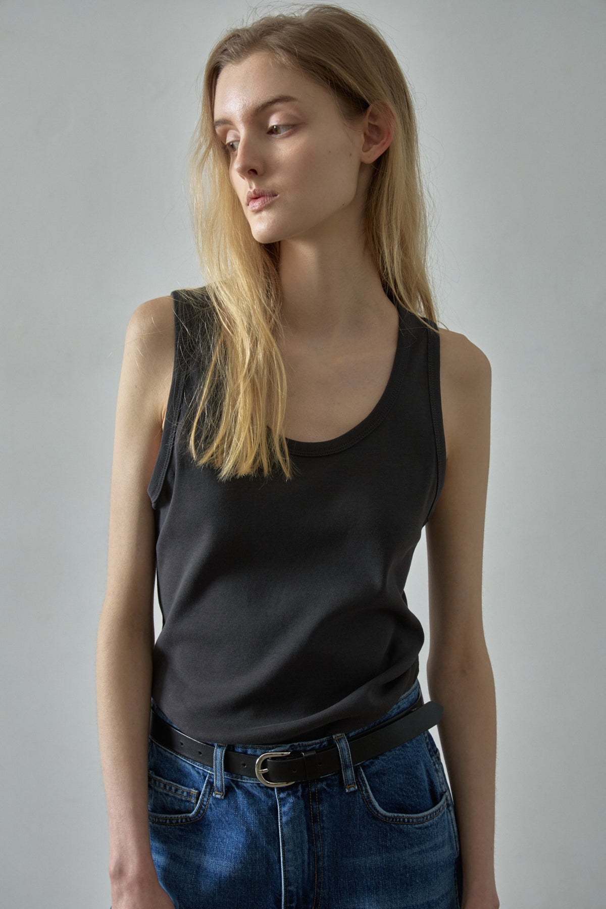 U-neck cotton sleeveless_5 colors